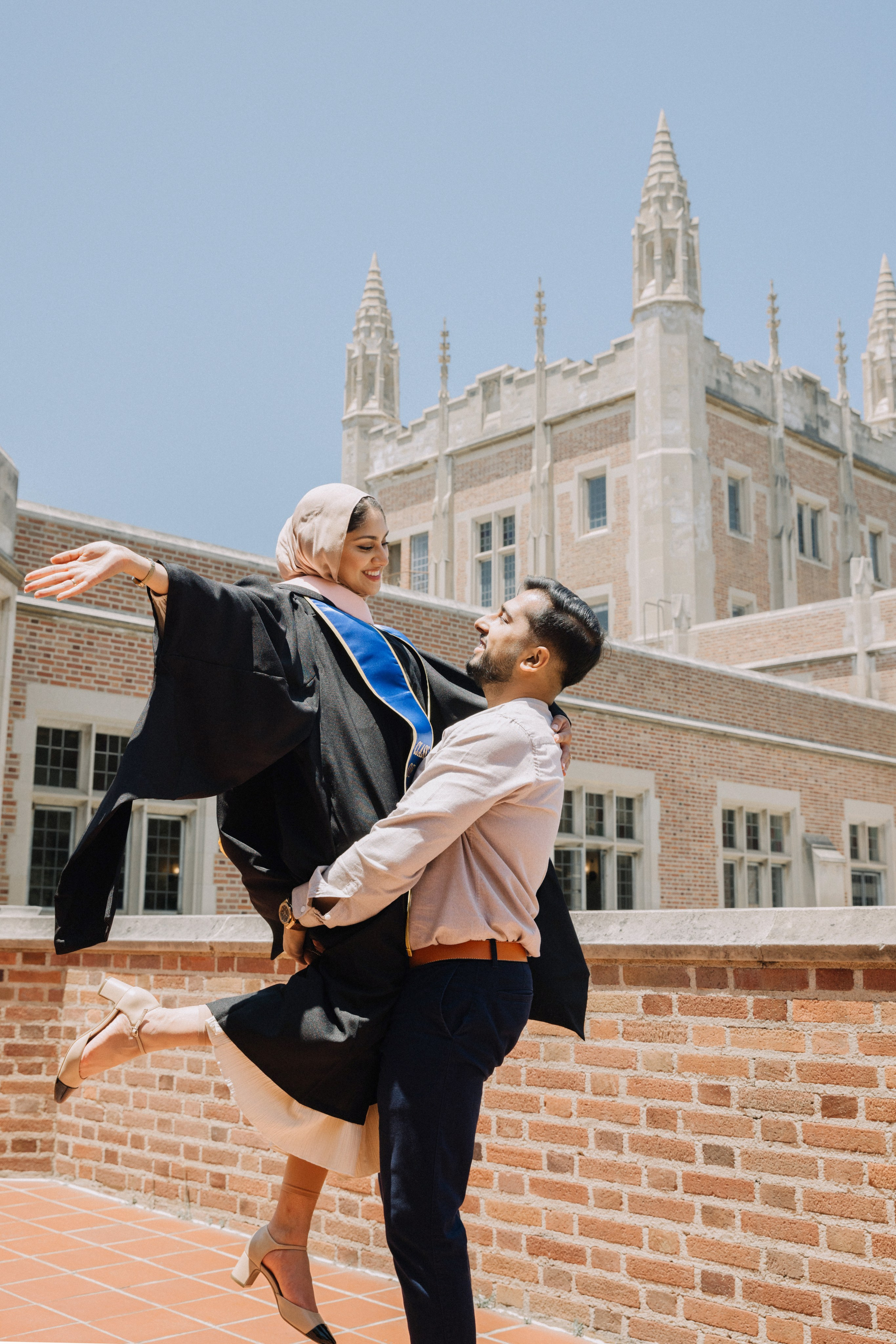 UCLA Graduation Photoshoot | Taya Frank. Southern California Family and Couple Photographer