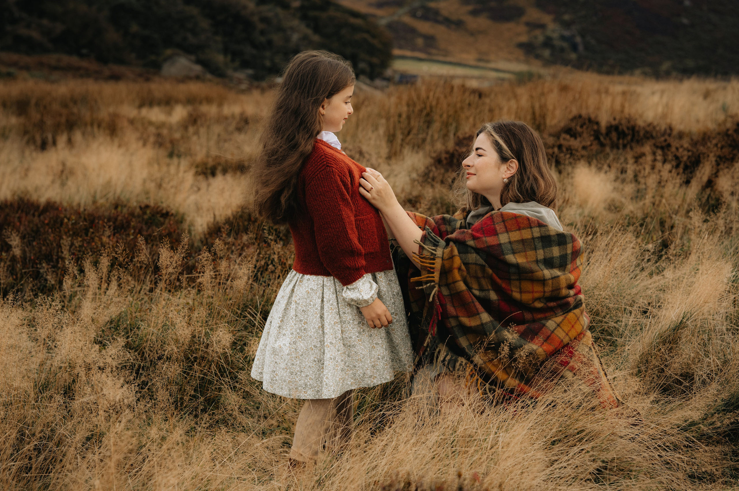 Mommy and me, Peak District. Tania Gandrabur, photographer in West Midlands, England