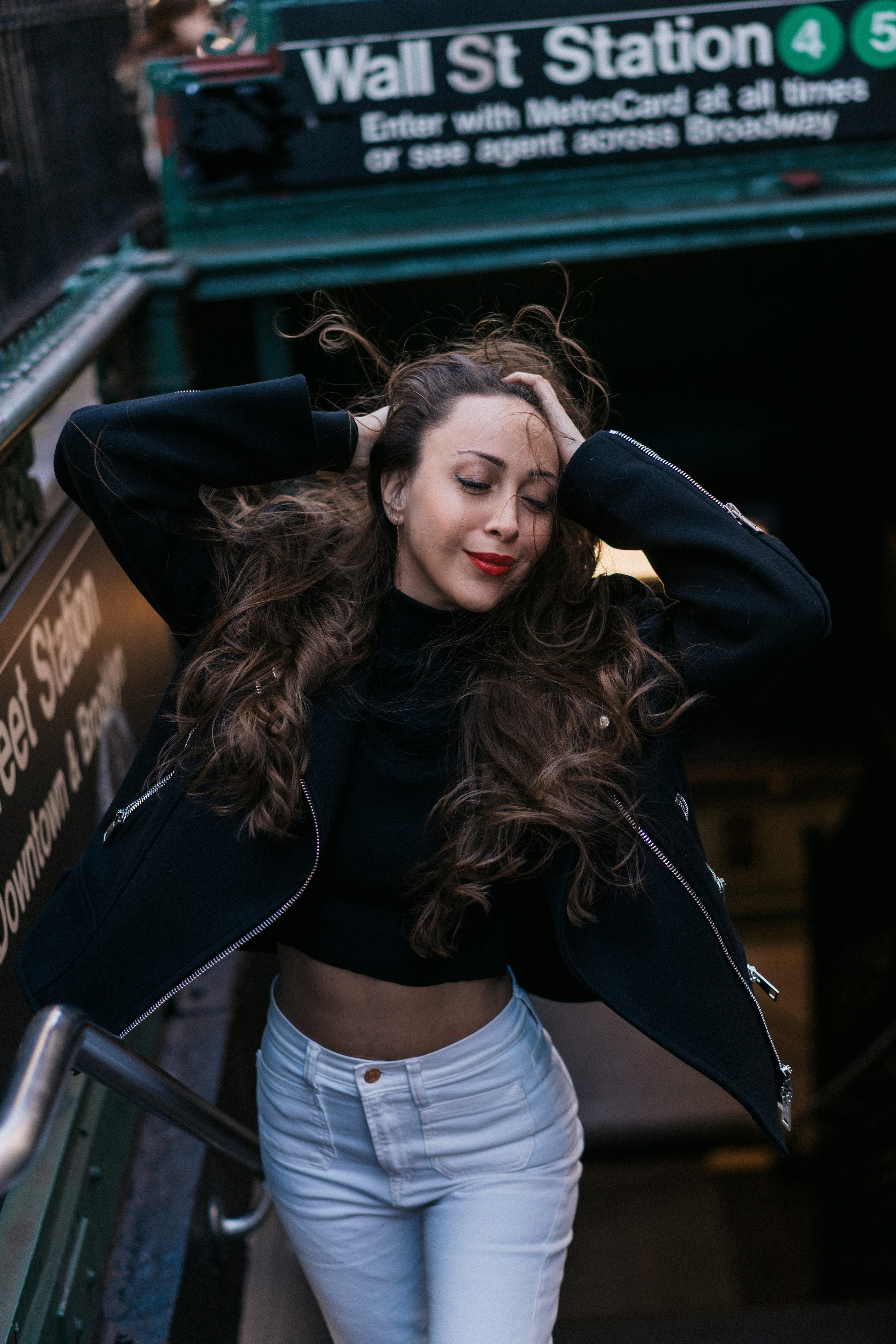 NYC subway. Videographer and photographer in New York // MAKAROV.VIDEO