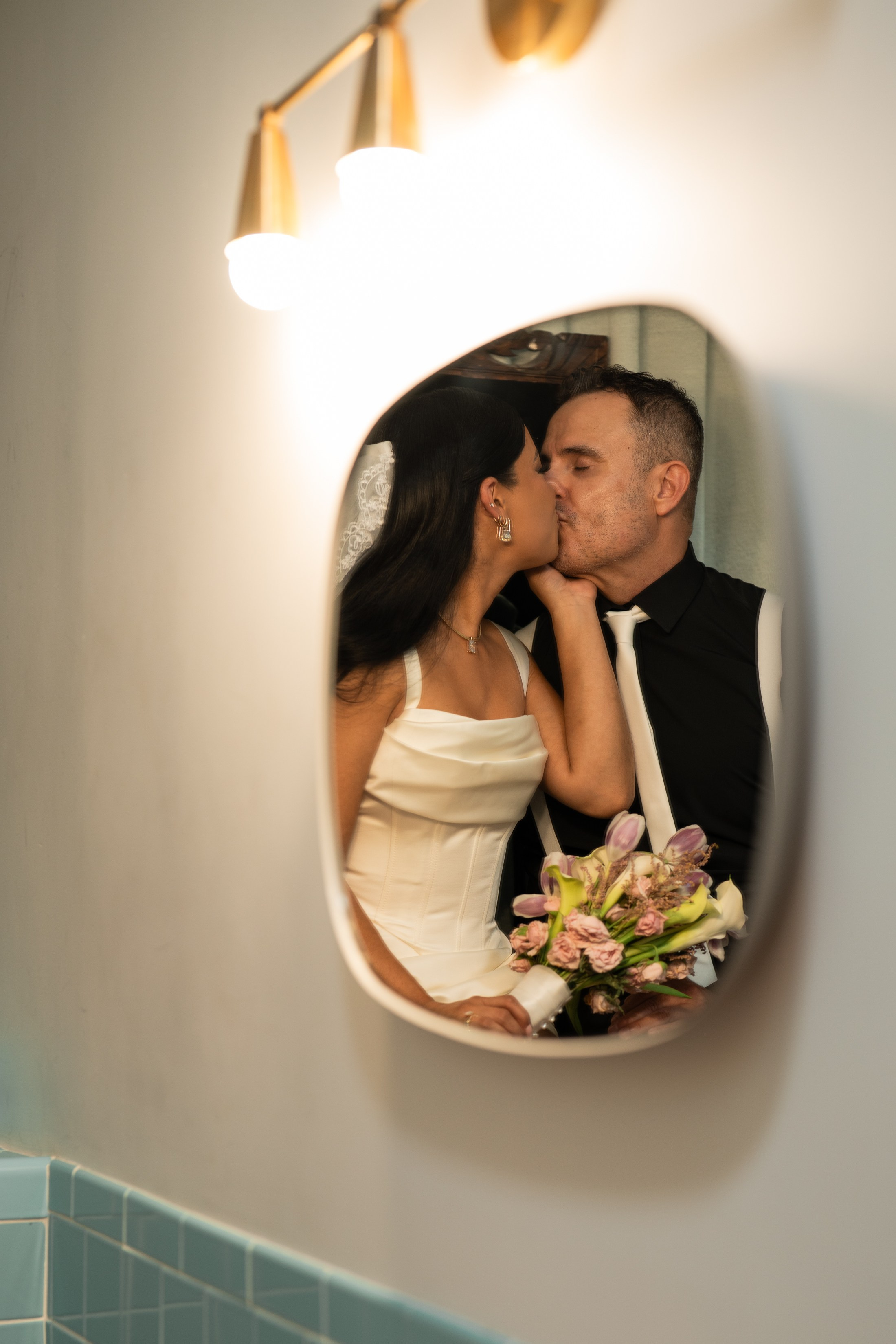 Stephanie&Ryan. Wedding & elopement photographer Viktoriya Kravtsov. Las Vegas