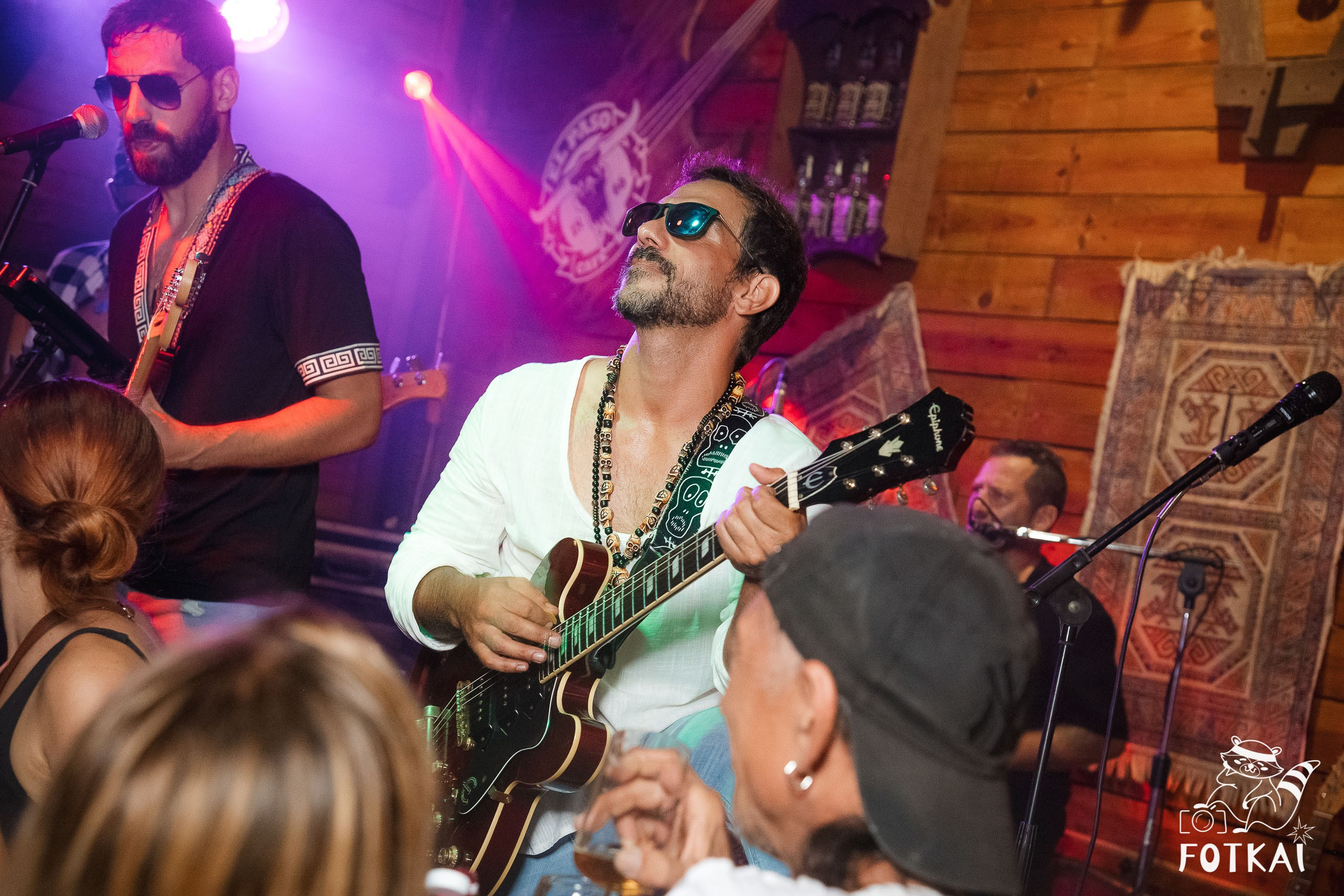 Stones of the Coast en El Paso Rock Bar Torrevieja: Reportaje fotográfico 20.09.25 | FOTKAI