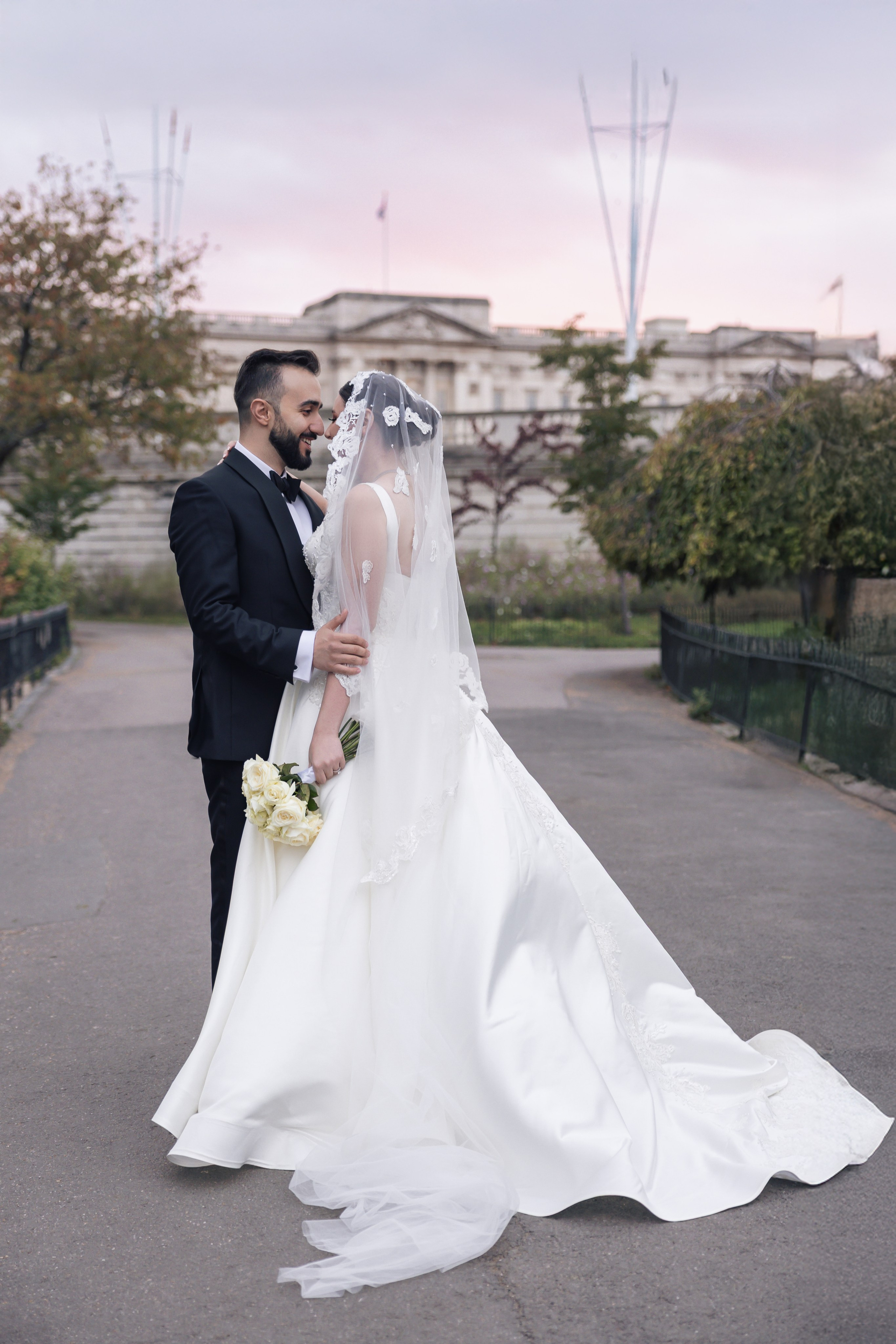 Couples|Elopement|Weddings. PHOTOGRAPHER IN LONDON