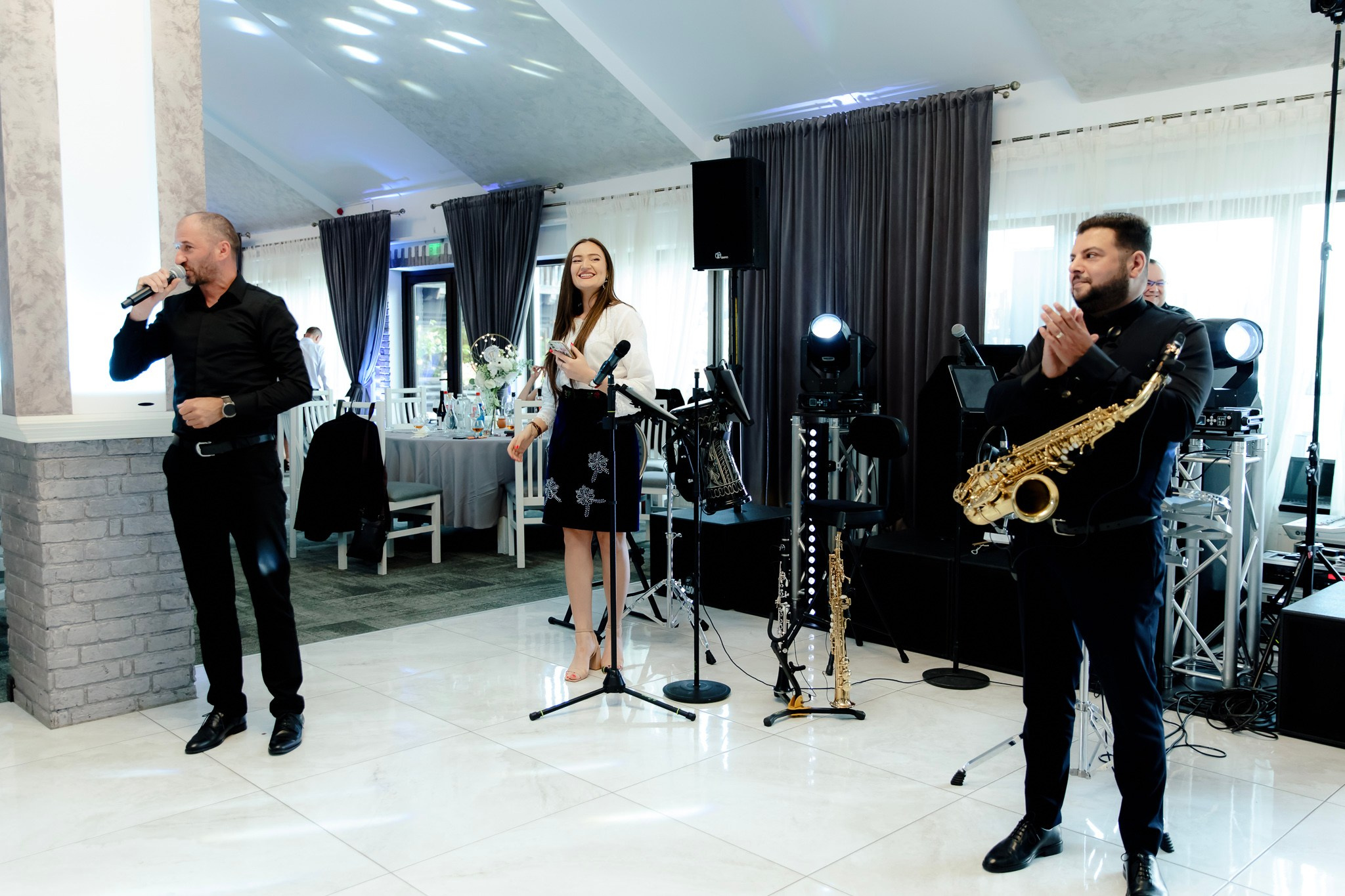 Ioana & Ionuț | Nuntă de poveste la Păstrăvăria Poiana din Mălini județul Suceava. Servicii foto-video profesionale, pentru momente de neuitat