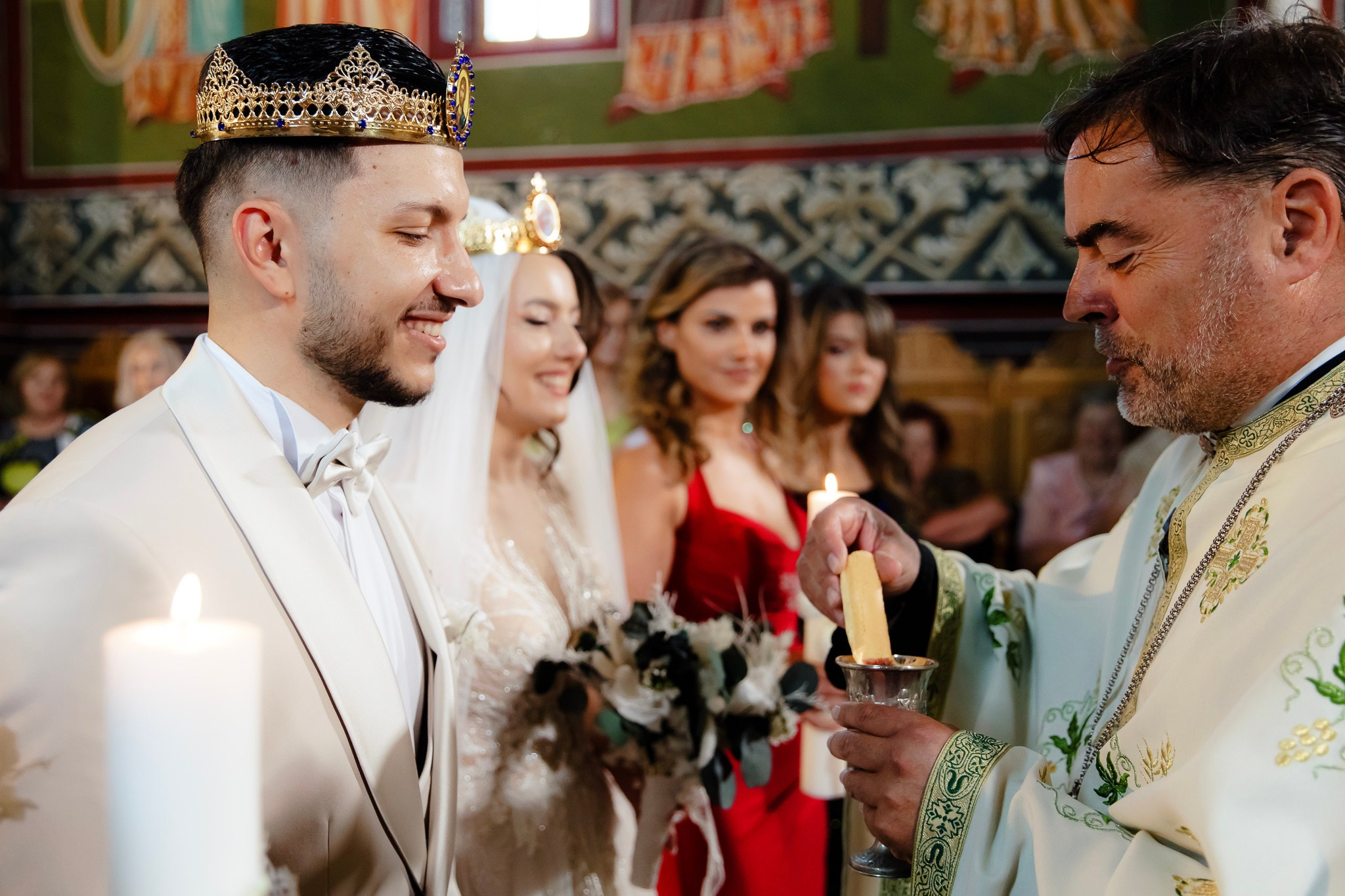 Ioana & Ionuț | Nuntă de poveste la Păstrăvăria Poiana din Mălini județul Suceava. Servicii foto-video profesionale, pentru momente de neuitat