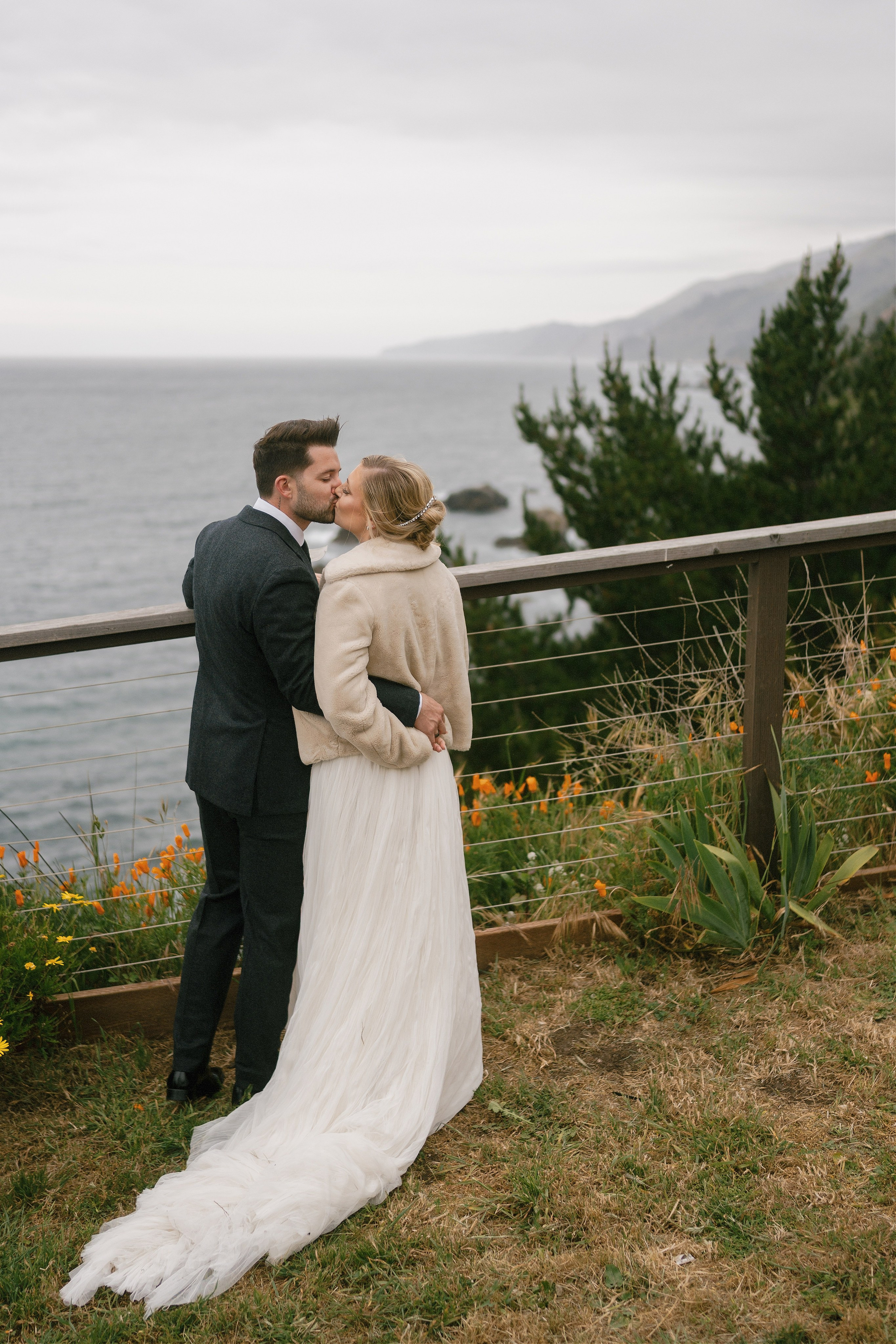 Wedding photographer Big Sur. Wedding Photography & Videography Team in California, Los Angeles, San Francisco, San Diego and Travel