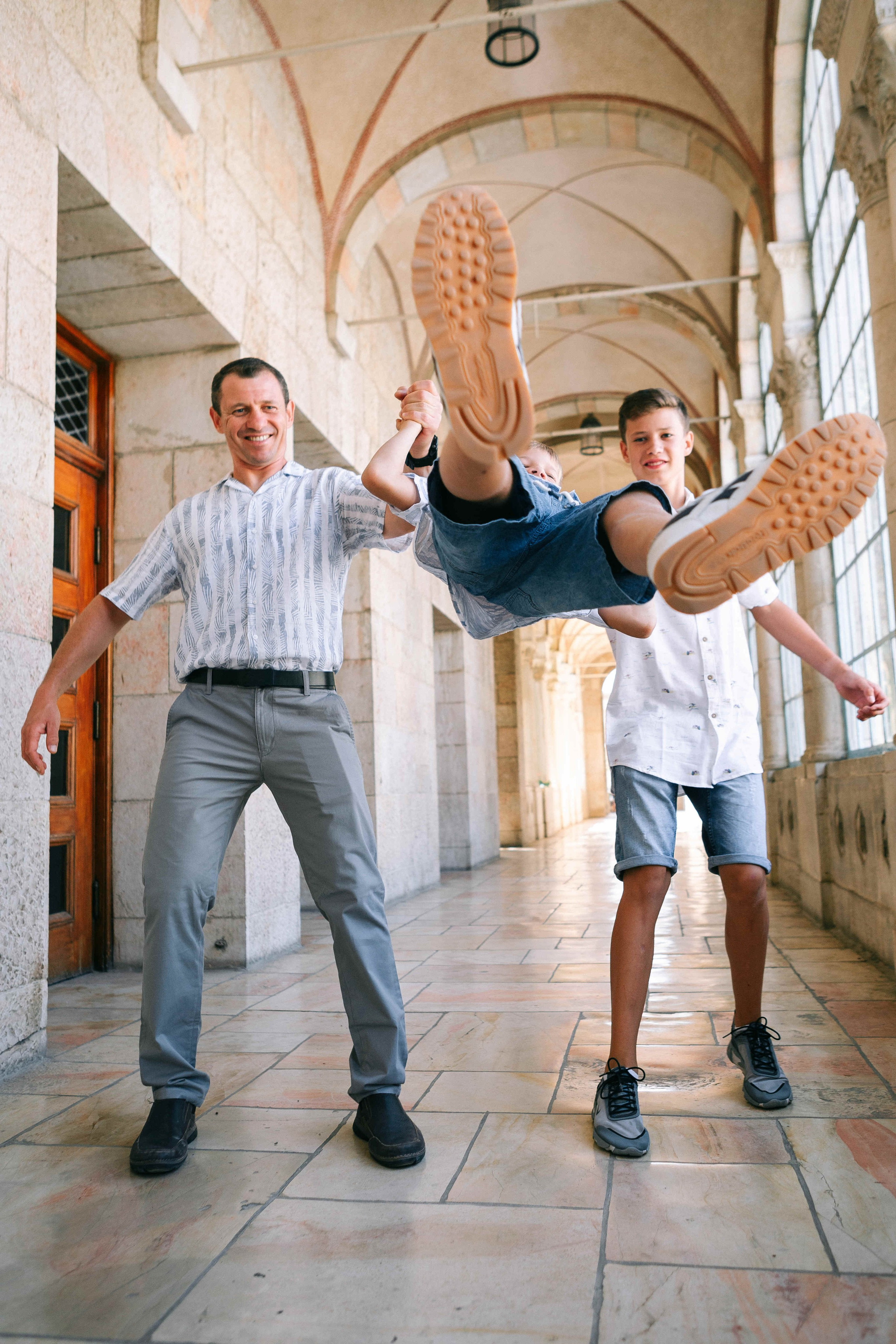 PHOTO SESSION WITH PARENTS. Https://shi-photo.com/