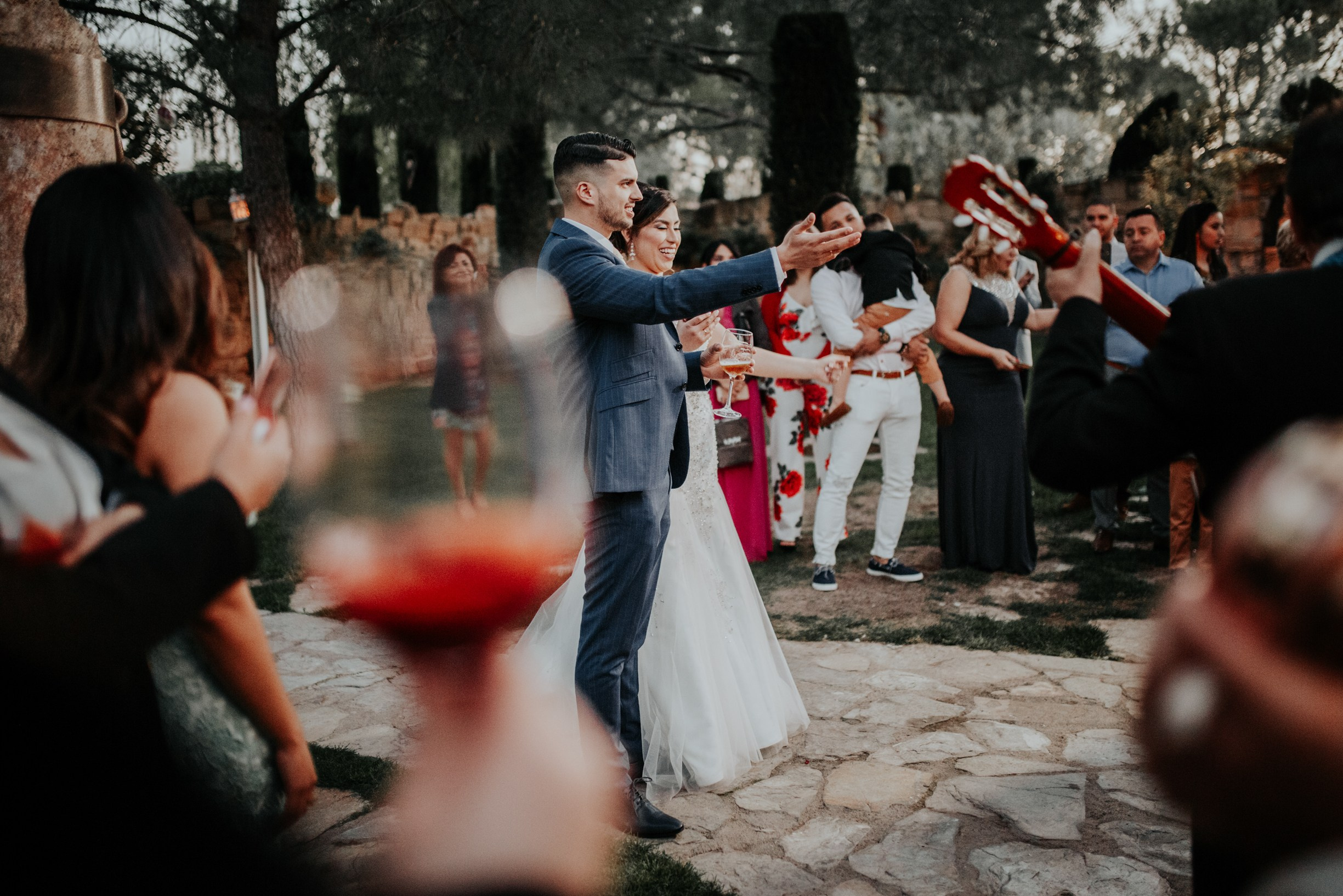 Fotografía de Bodas en Madrid - Rainbox: Capturamos Tu Amor con Pasión. Rainbox Estudio de Fotografía