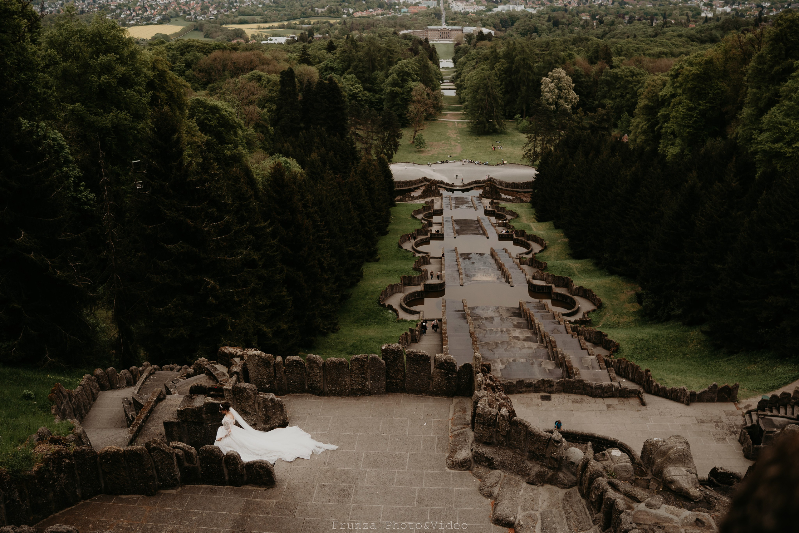 Diana & Cristian / Trash the dress. Foto / Video nunta Deva, Hunedoara