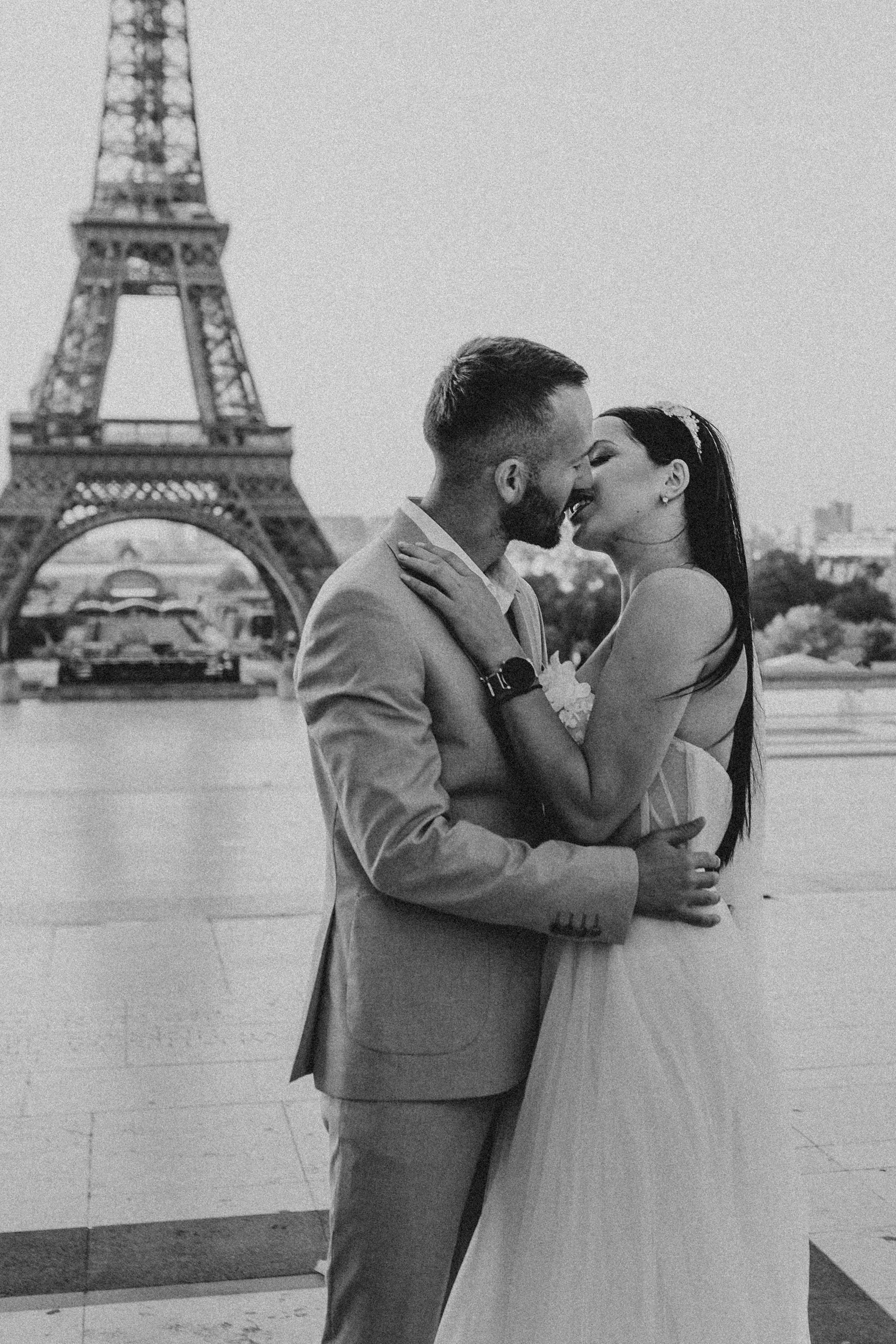 A Paris Elopement. Aleksandar Cajic | Destination Wedding Photographer in Croatia, Italy & Worldwide