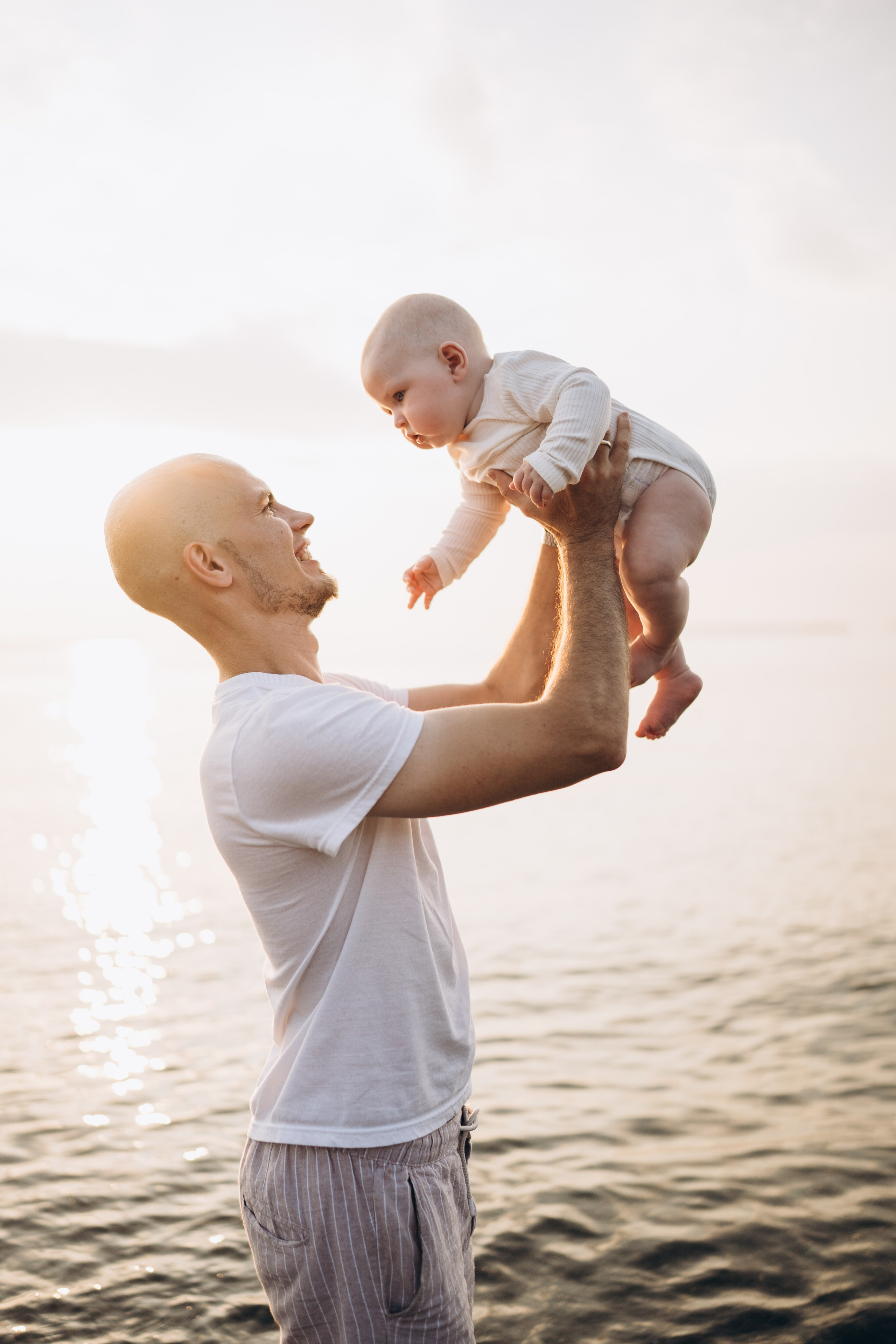 Masha & fam. Calgary Wedding & Lifestyle Photographer — Yevhen Polishchuk