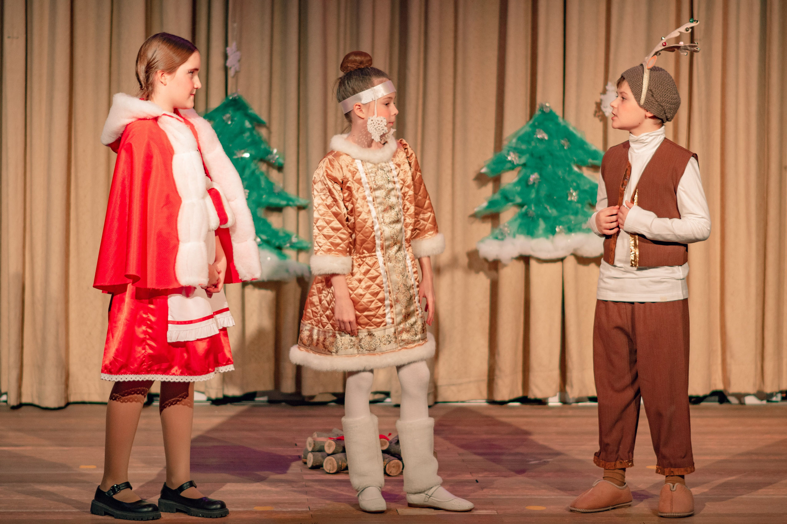 Театральная студия. Семейный и детский фотограф