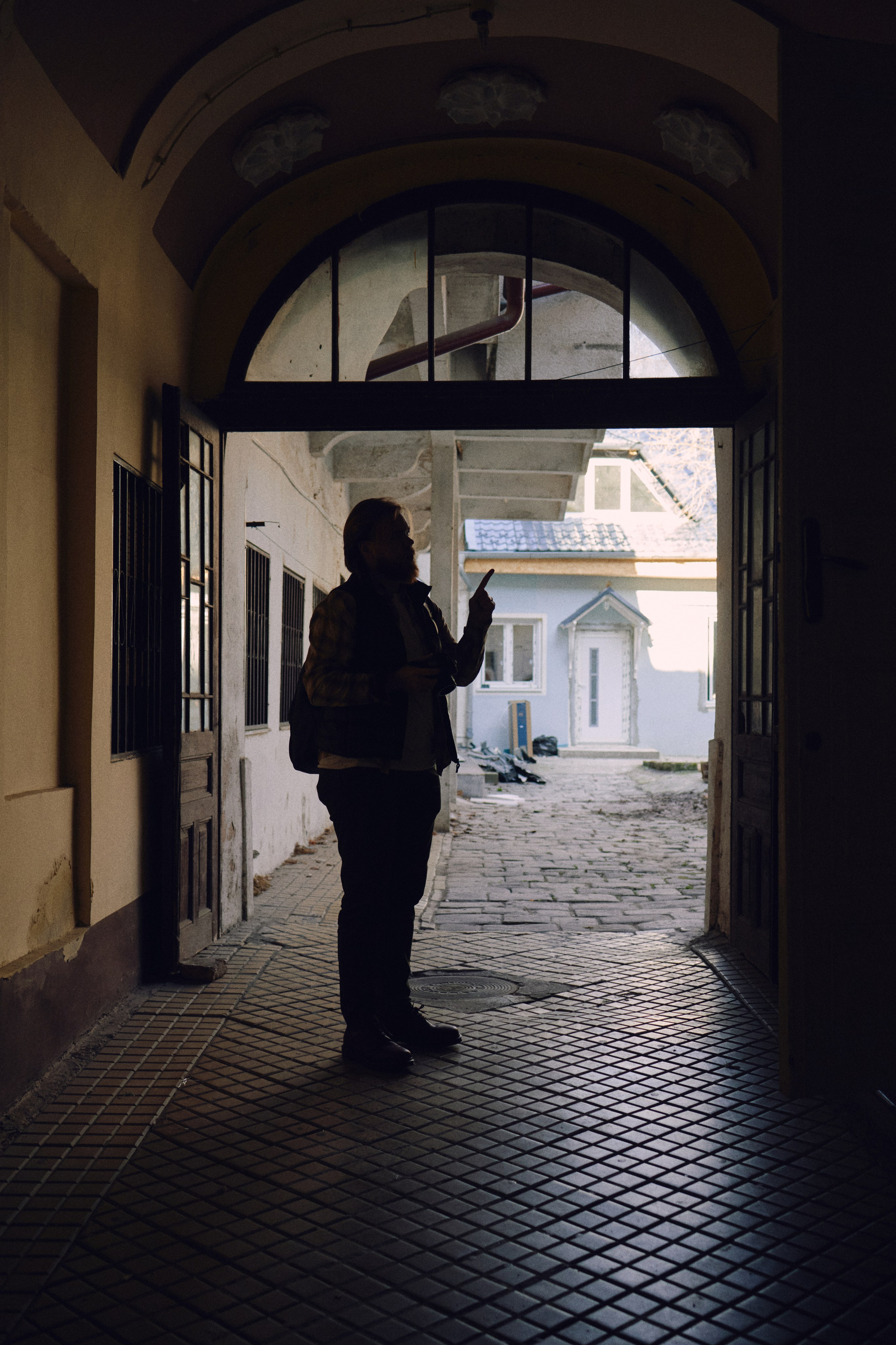 Городской исследователь: Фотосессия Петра в Нови Саде | Фотограф Анастасия Еремина. Анастасия Еремина | Фотограф в Сербии | Персональные и бизнес-фотосессии в Белграде и Нови Саде