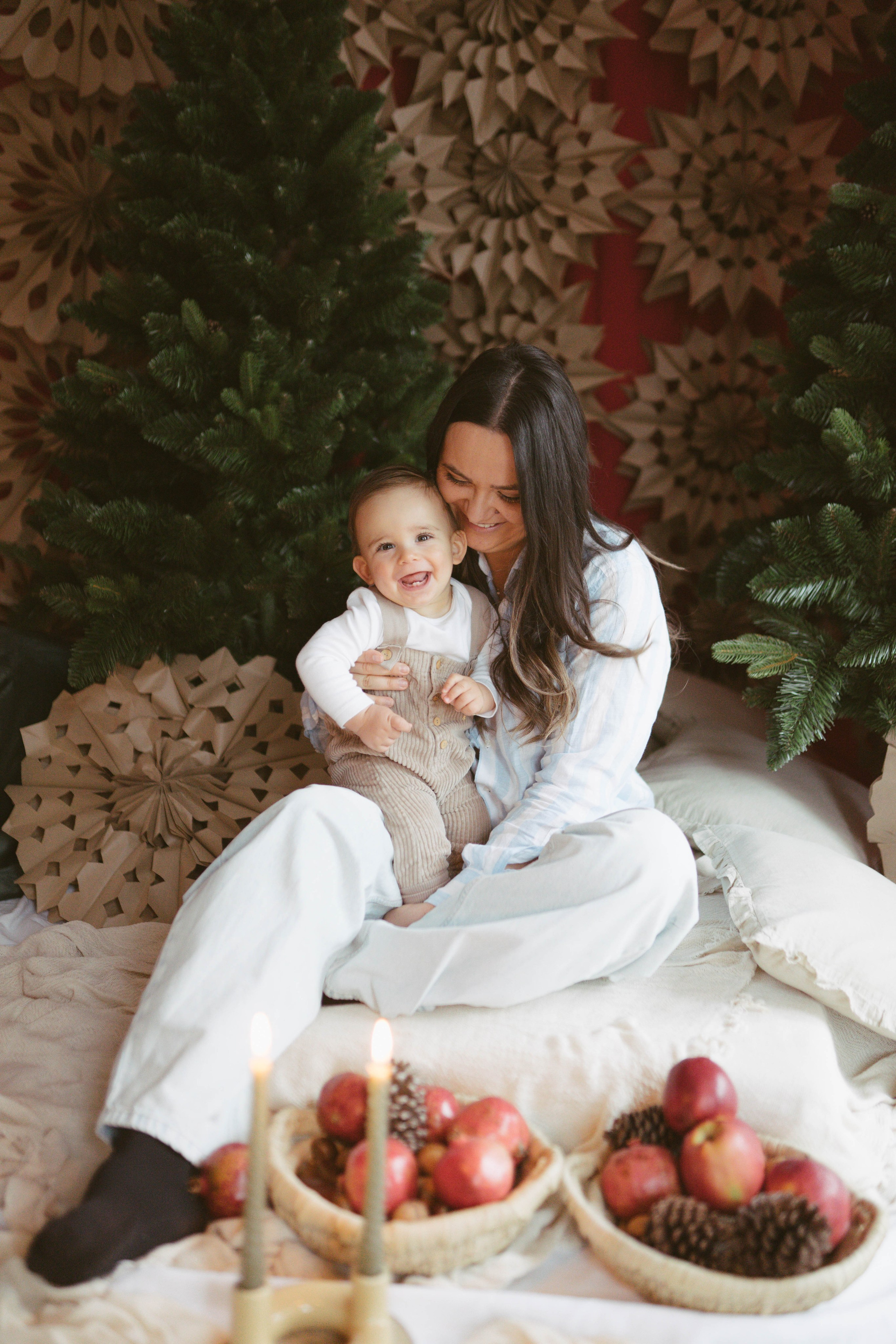 Poveste de Iarna Sesiune foto. Madalina Beda- Artist vizual, fotograf, doula la nastere, consultant babywearing Brasov si in toata tara