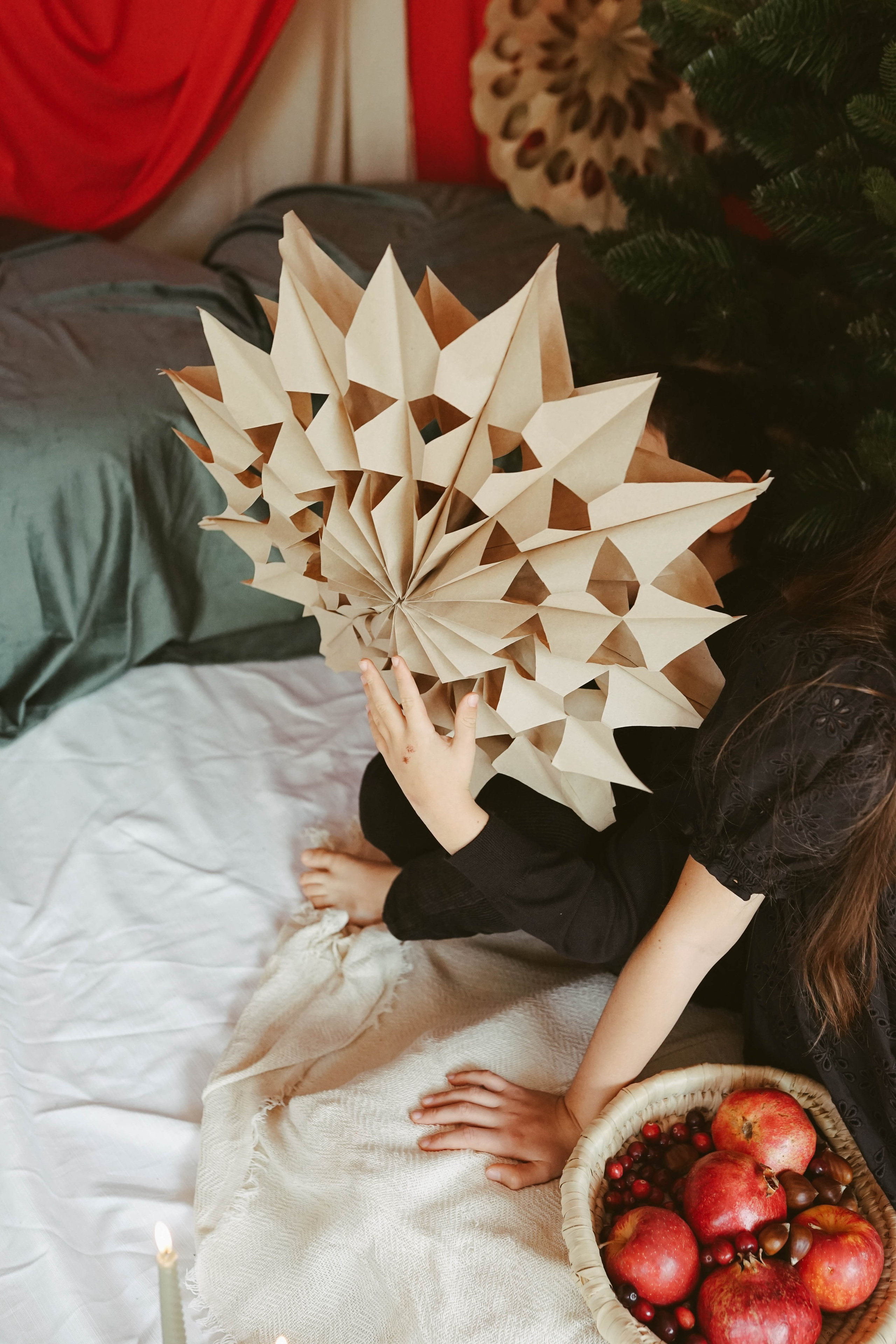Poveste de Iarna Sesiune foto. Madalina Beda- Artist vizual, fotograf, doula la nastere, consultant babywearing Brasov si in toata tara
