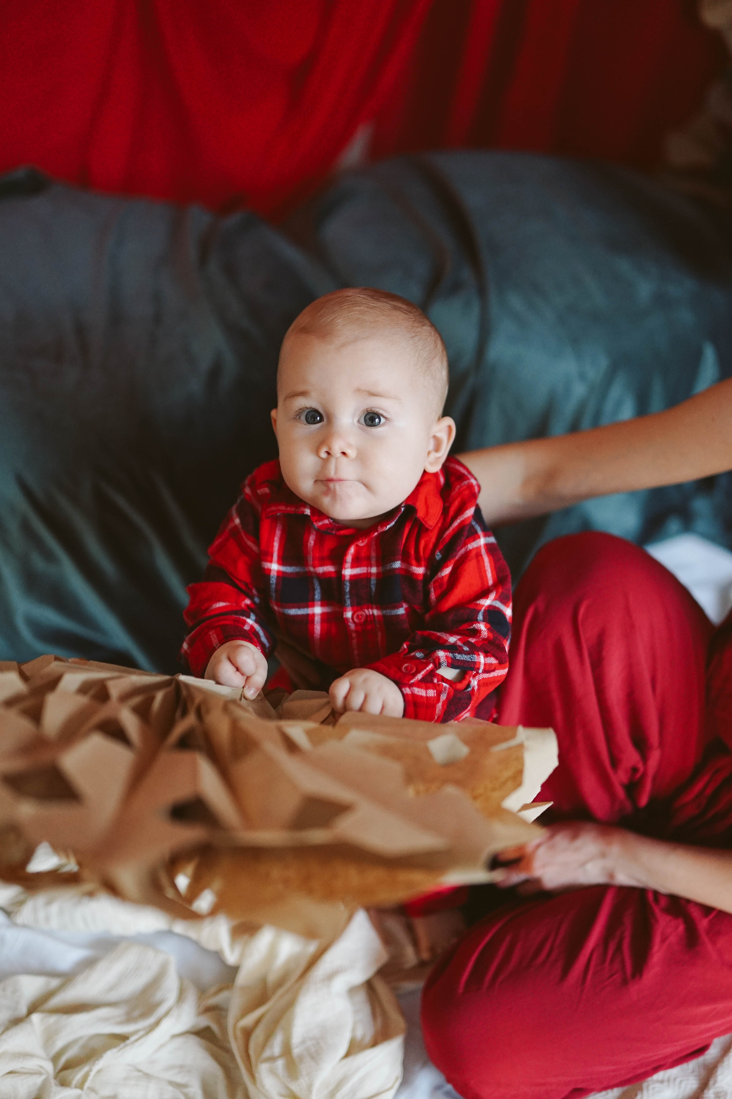 Poveste de Iarna Sesiune foto. Madalina Beda- Artist vizual, fotograf, doula la nastere, consultant babywearing Brasov si in toata tara