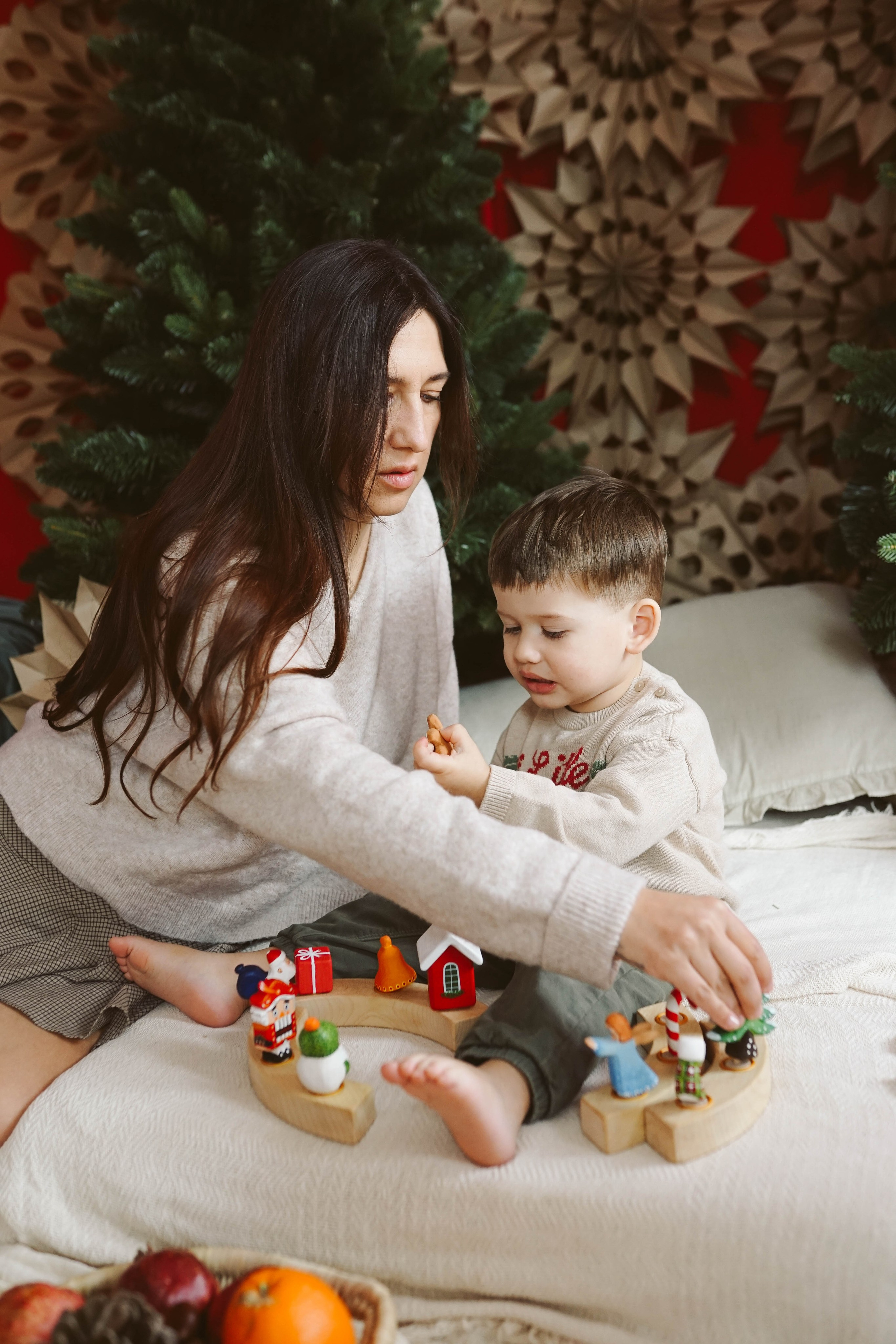 Poveste de Iarna Sesiune foto. Madalina Beda- Artist vizual, fotograf, doula la nastere, consultant babywearing Brasov si in toata tara