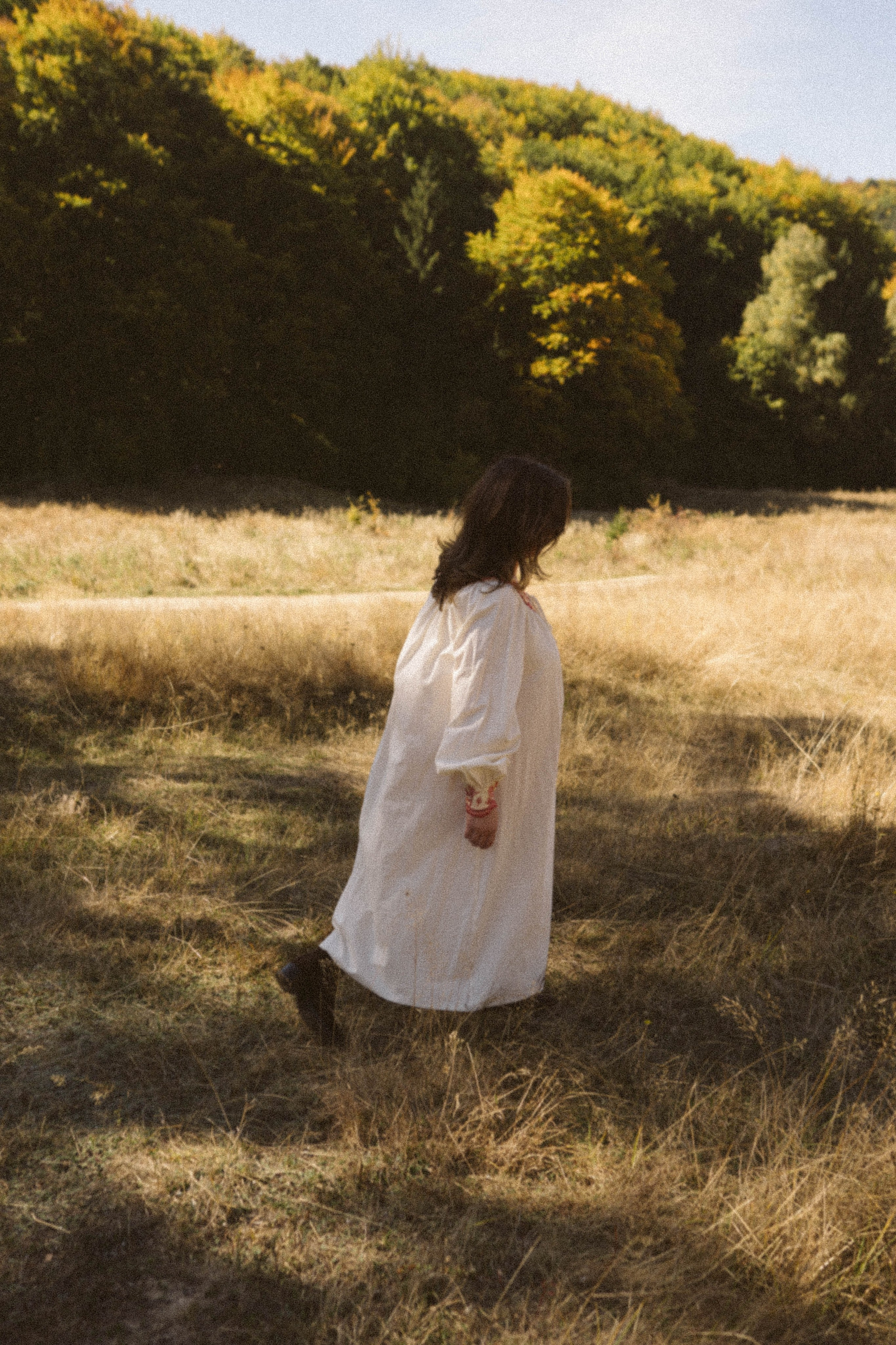 Poveste Toamna Colorata sesiune foto in natura toamna. Madalina Beda- Artist vizual, fotograf, doula la nastere, consultant babywearing Brasov si in toata tara