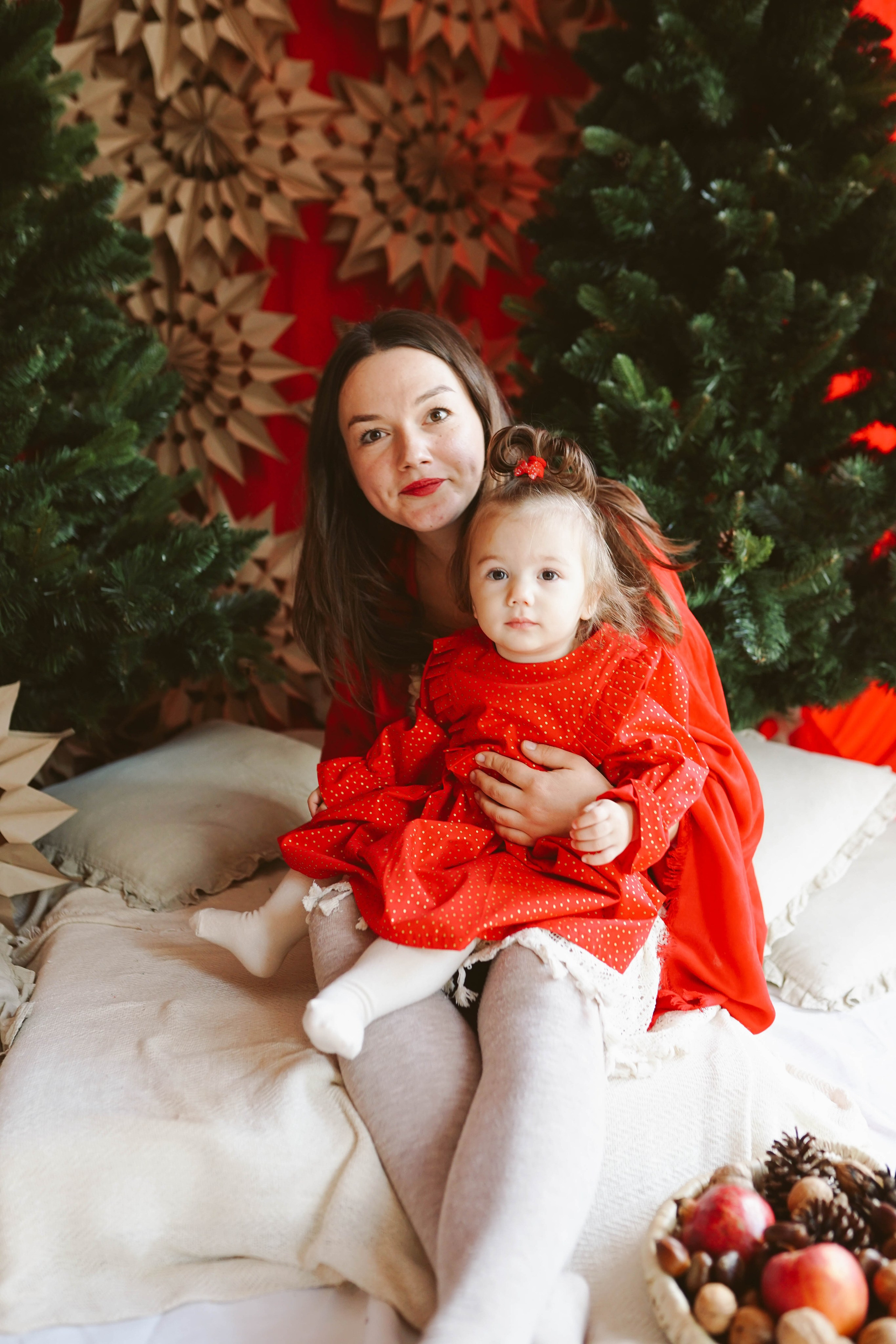 Poveste de Iarna Sesiune foto. Madalina Beda- Artist vizual, fotograf, doula la nastere, consultant babywearing Brasov si in toata tara