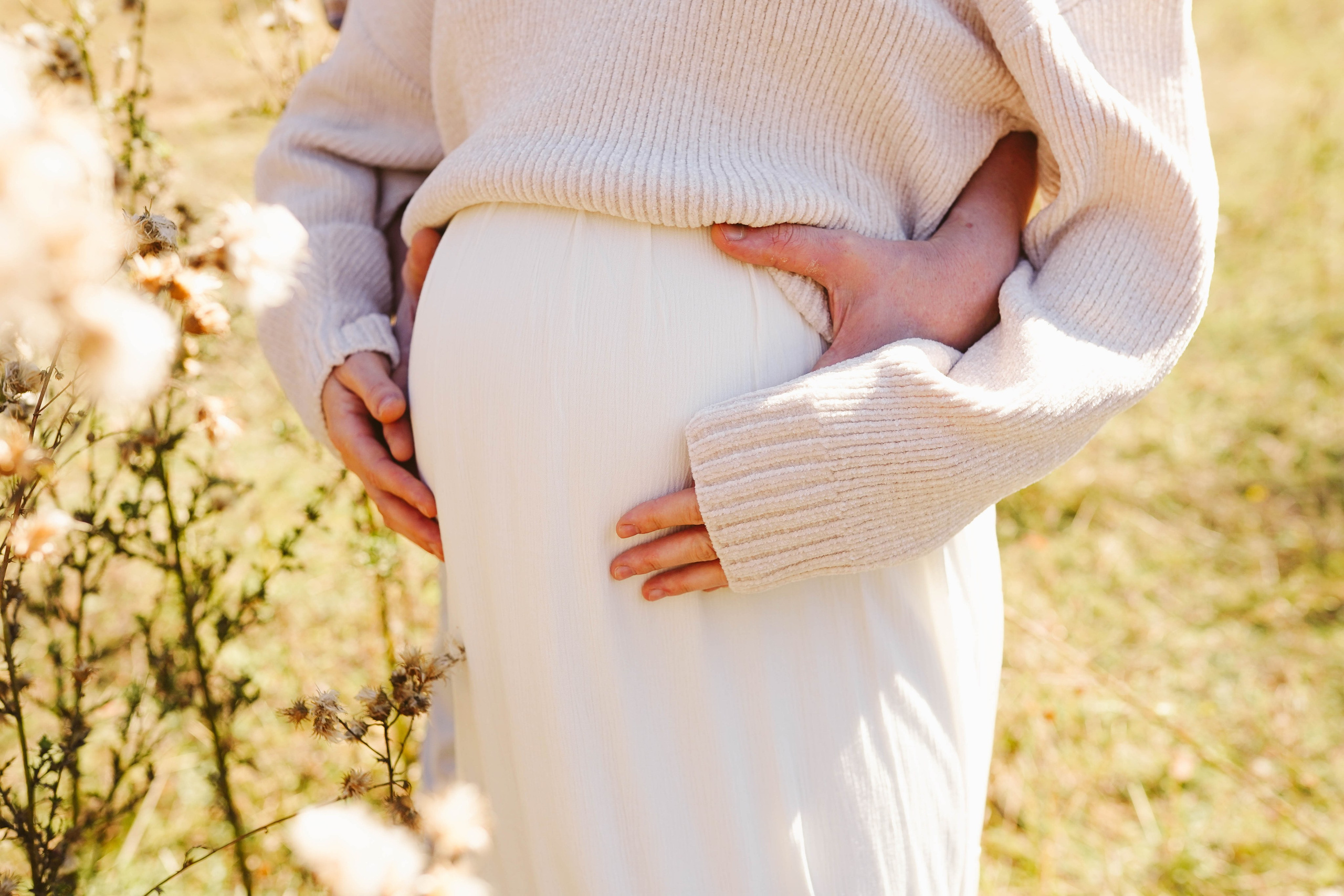 Poveste Toamna Colorata sesiune foto in natura toamna. Madalina Beda- Artist vizual, fotograf, doula la nastere, consultant babywearing Brasov si in toata tara