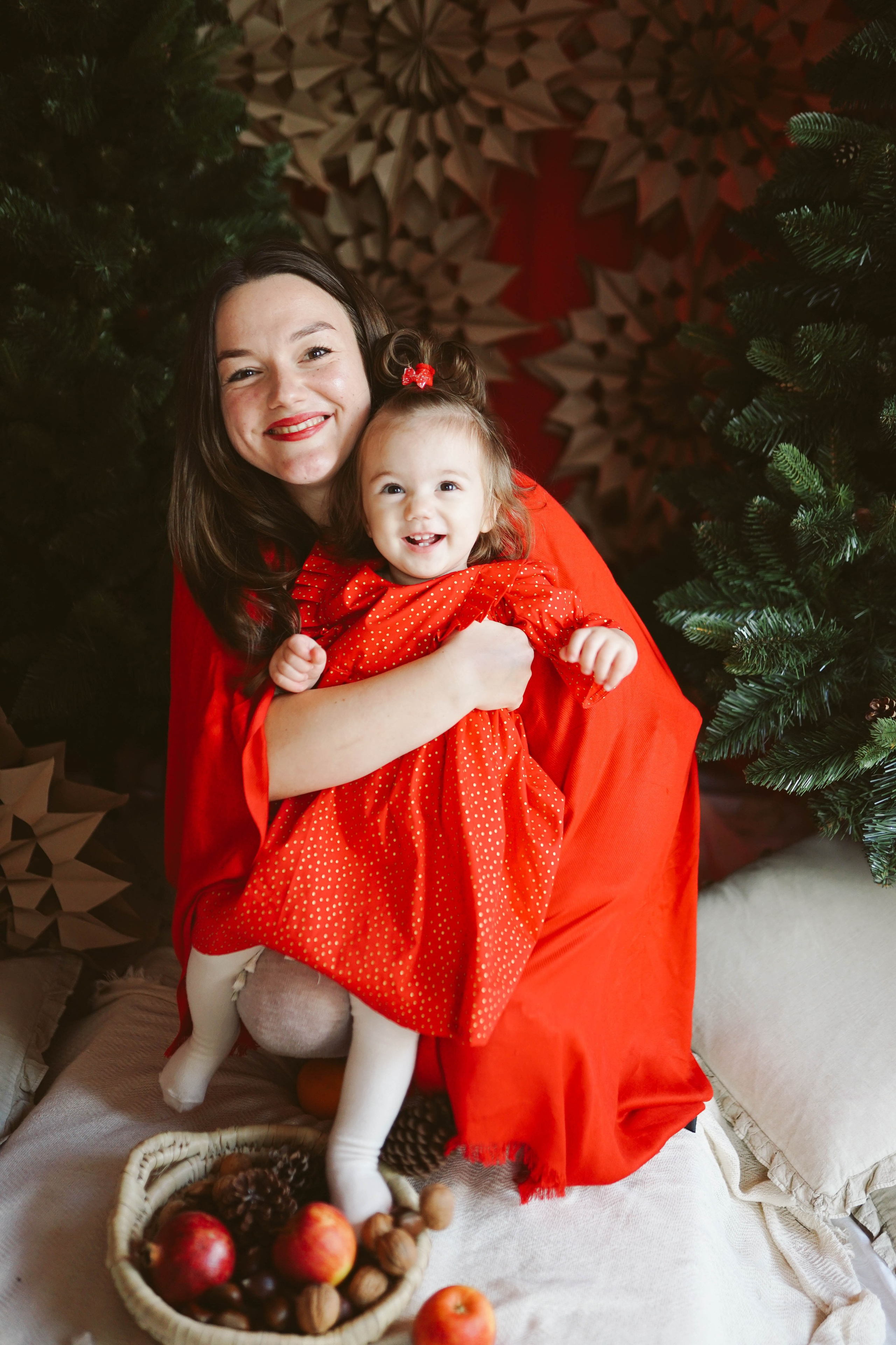 Poveste de Iarna Sesiune foto. Madalina Beda- Artist vizual, fotograf, doula la nastere, consultant babywearing Brasov si in toata tara