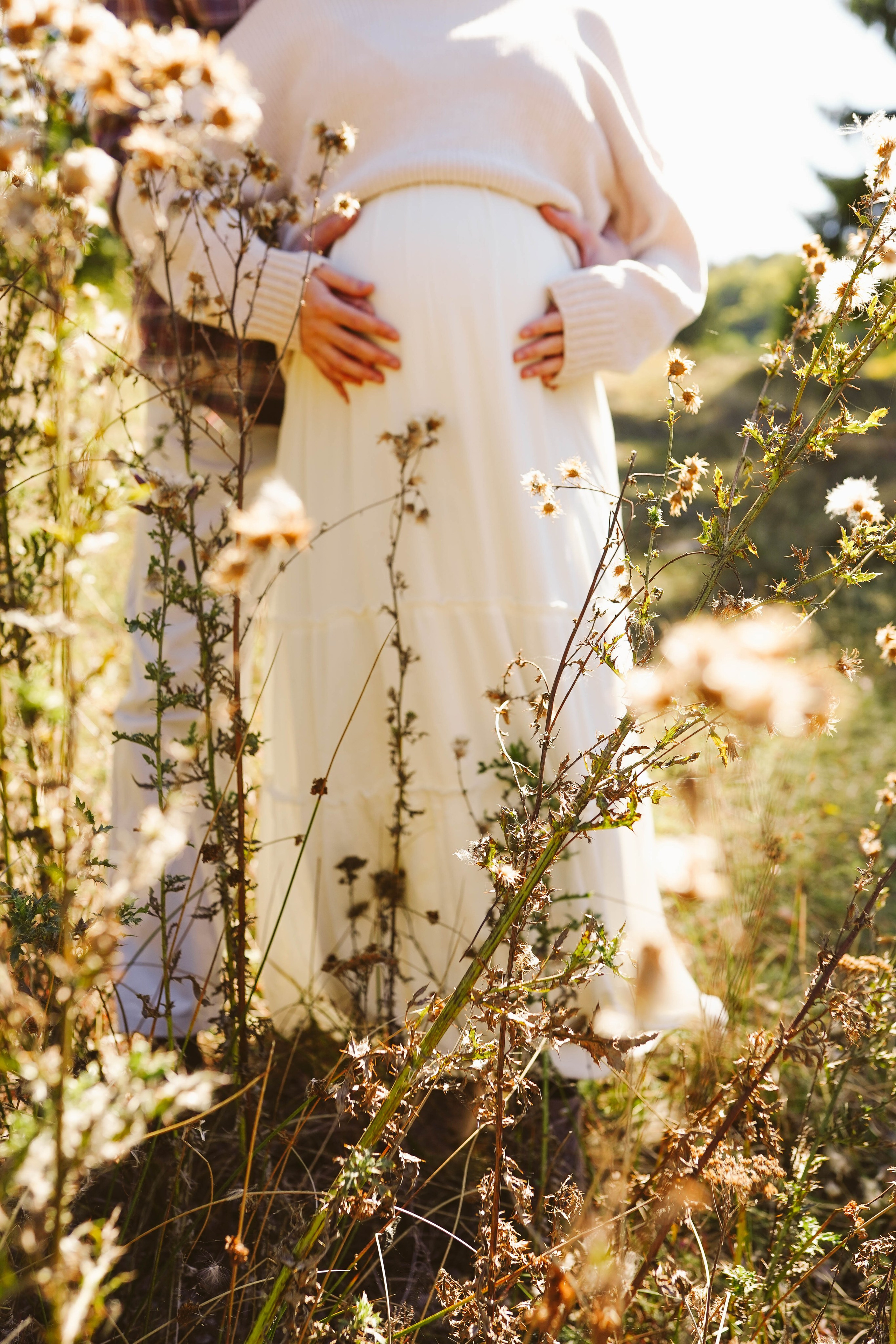 Poveste Toamna Colorata sesiune foto in natura toamna. Madalina Beda- Artist vizual, fotograf, doula la nastere, consultant babywearing Brasov si in toata tara