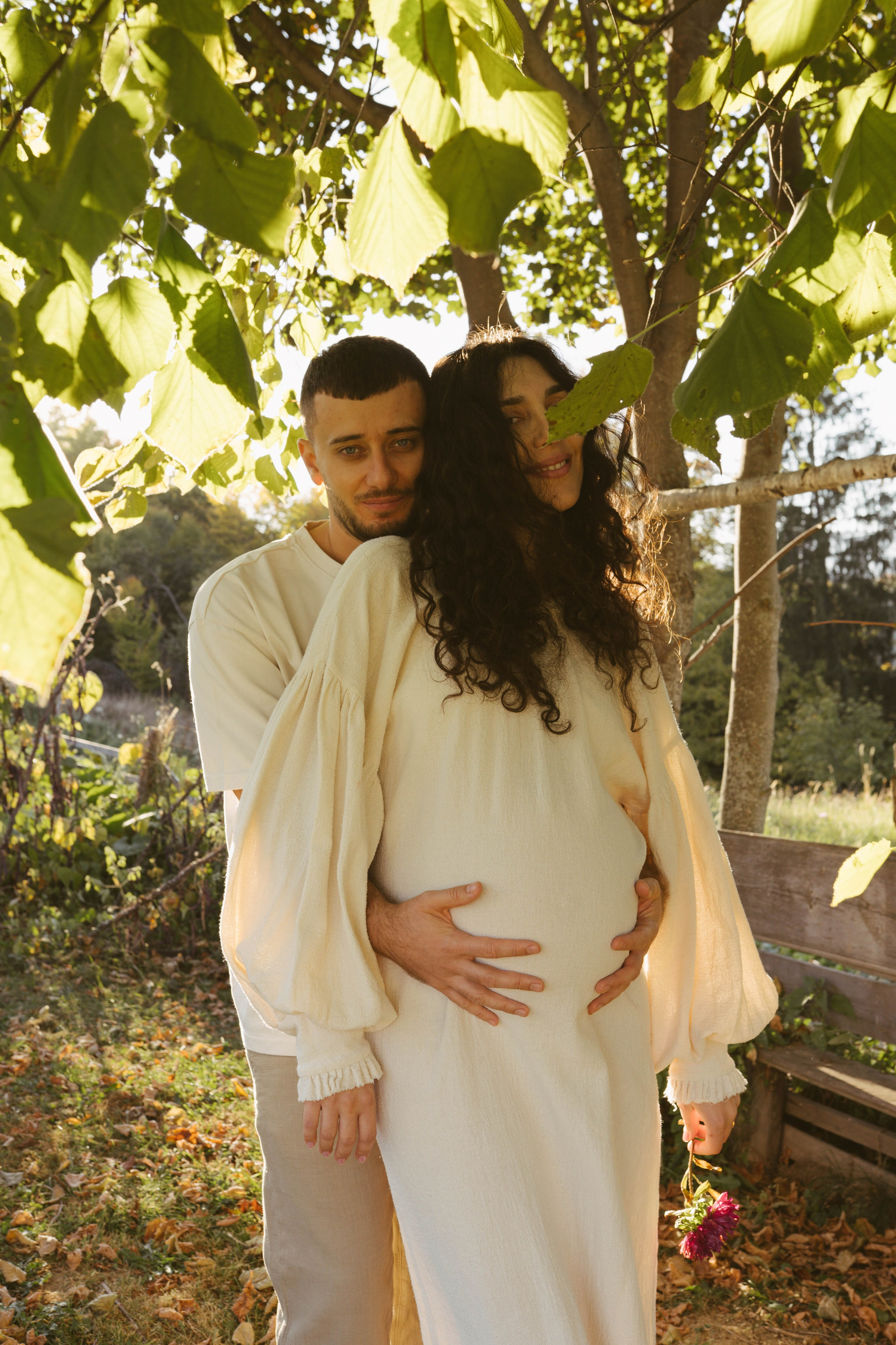 Poveste Toamna Colorata sesiune foto in natura toamna. Madalina Beda- Artist vizual, fotograf, doula la nastere, consultant babywearing Brasov si in toata tara