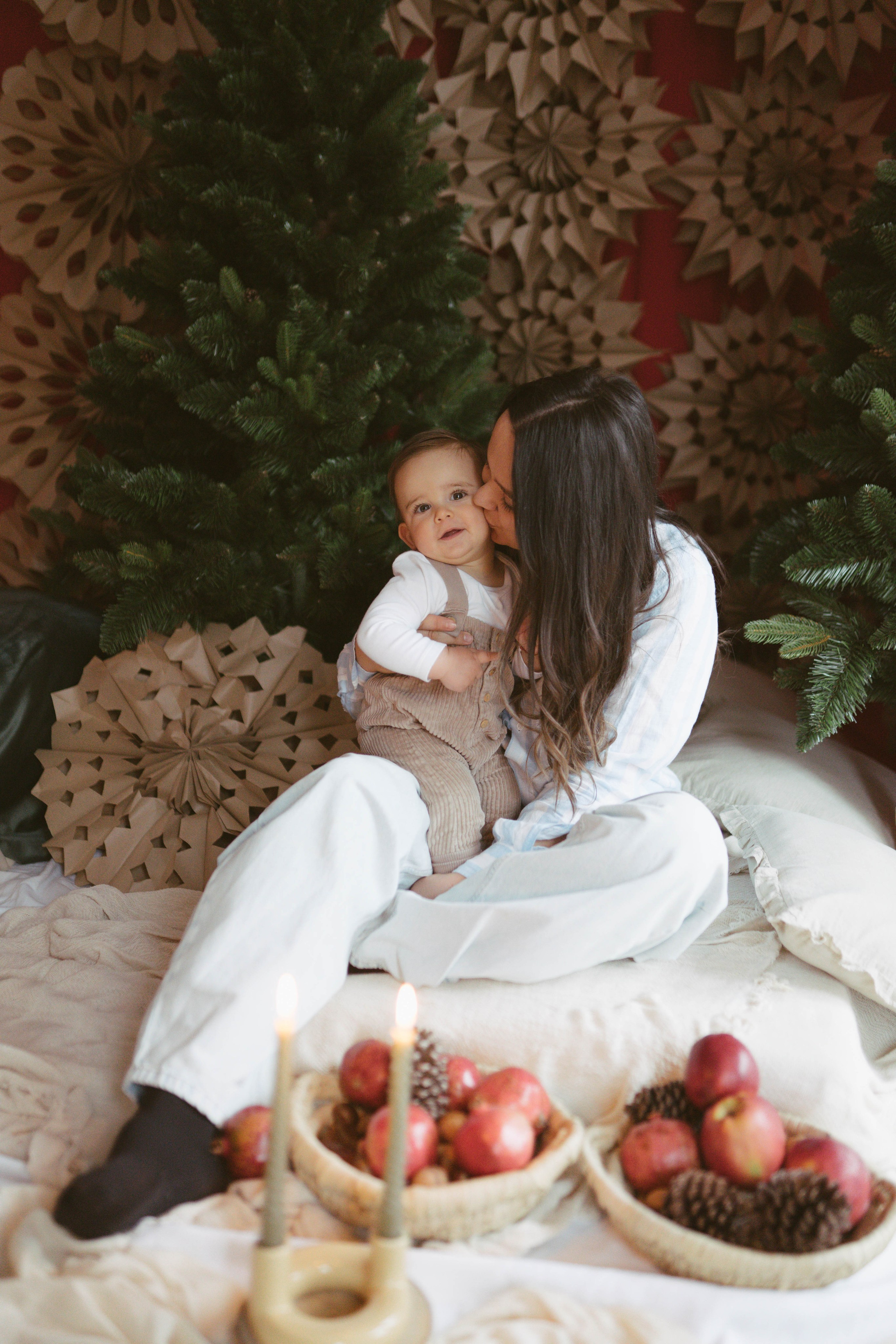 Poveste de Iarna Sesiune foto. Madalina Beda- Artist vizual, fotograf, doula la nastere, consultant babywearing Brasov si in toata tara