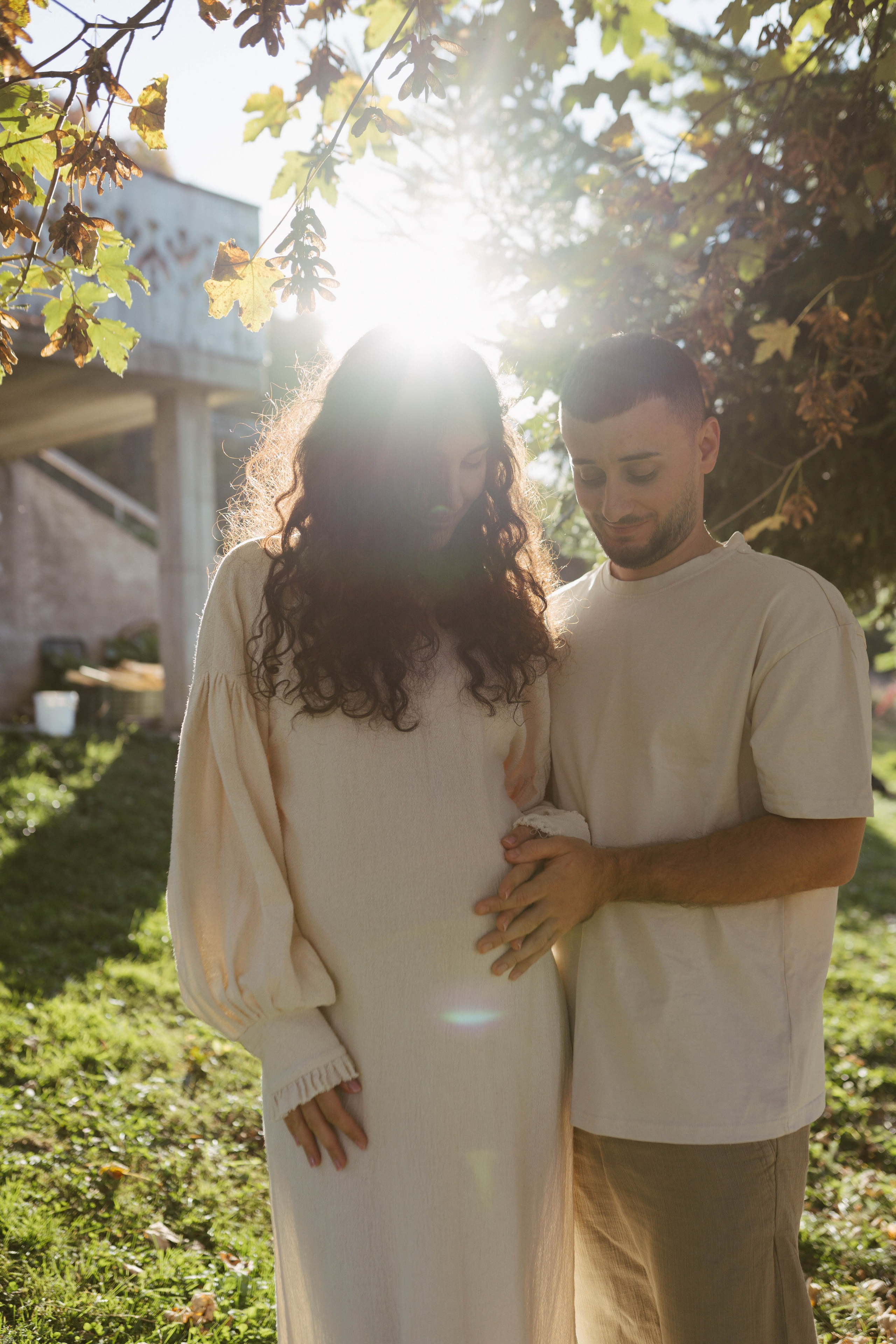 Poveste Toamna Colorata sesiune foto in natura toamna. Madalina Beda- Artist vizual, fotograf, doula la nastere, consultant babywearing Brasov si in toata tara