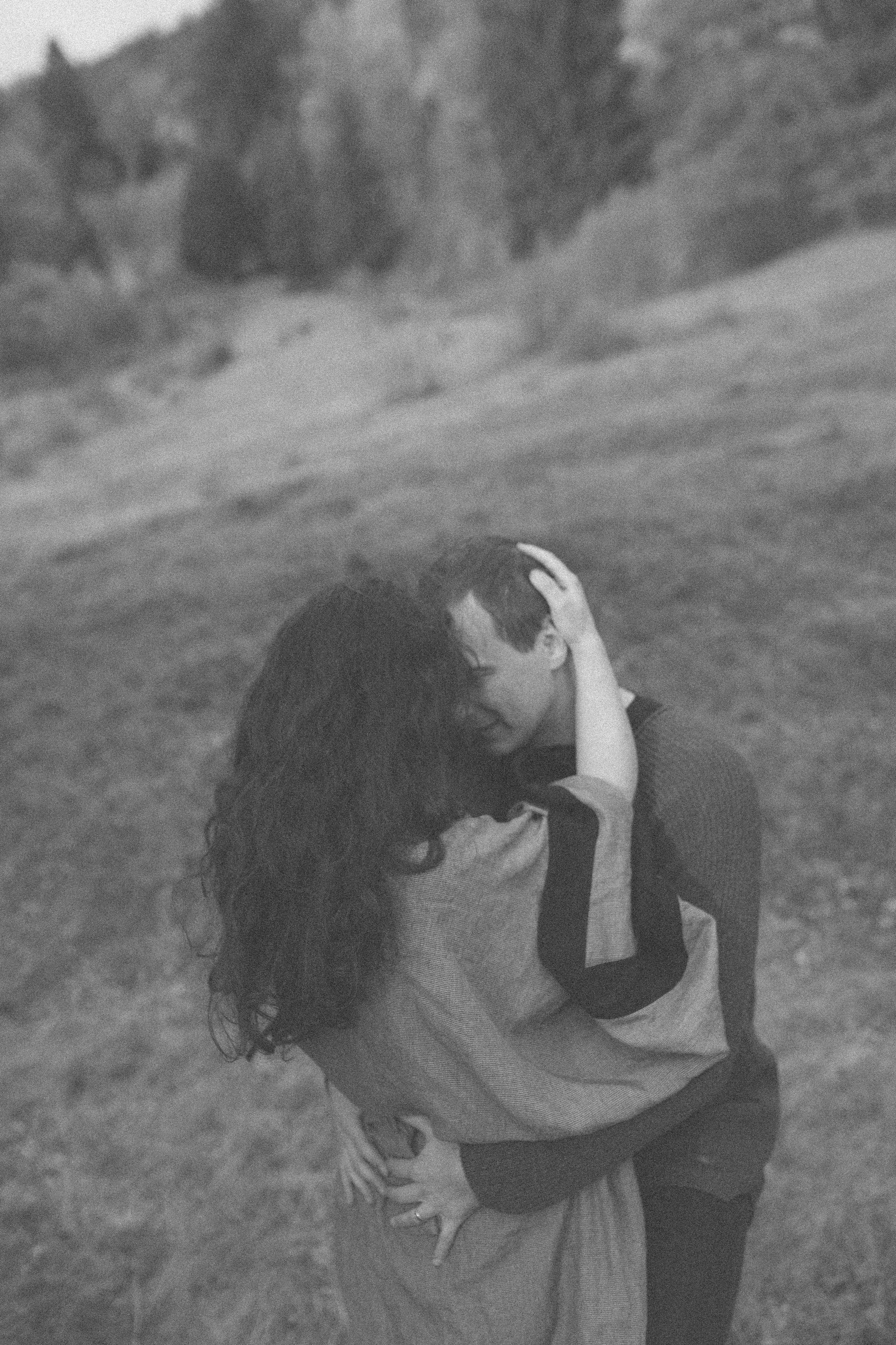 Poveste Toamna Colorata sesiune foto in natura toamna. Madalina Beda- Artist vizual, fotograf, doula la nastere, consultant babywearing Brasov si in toata tara