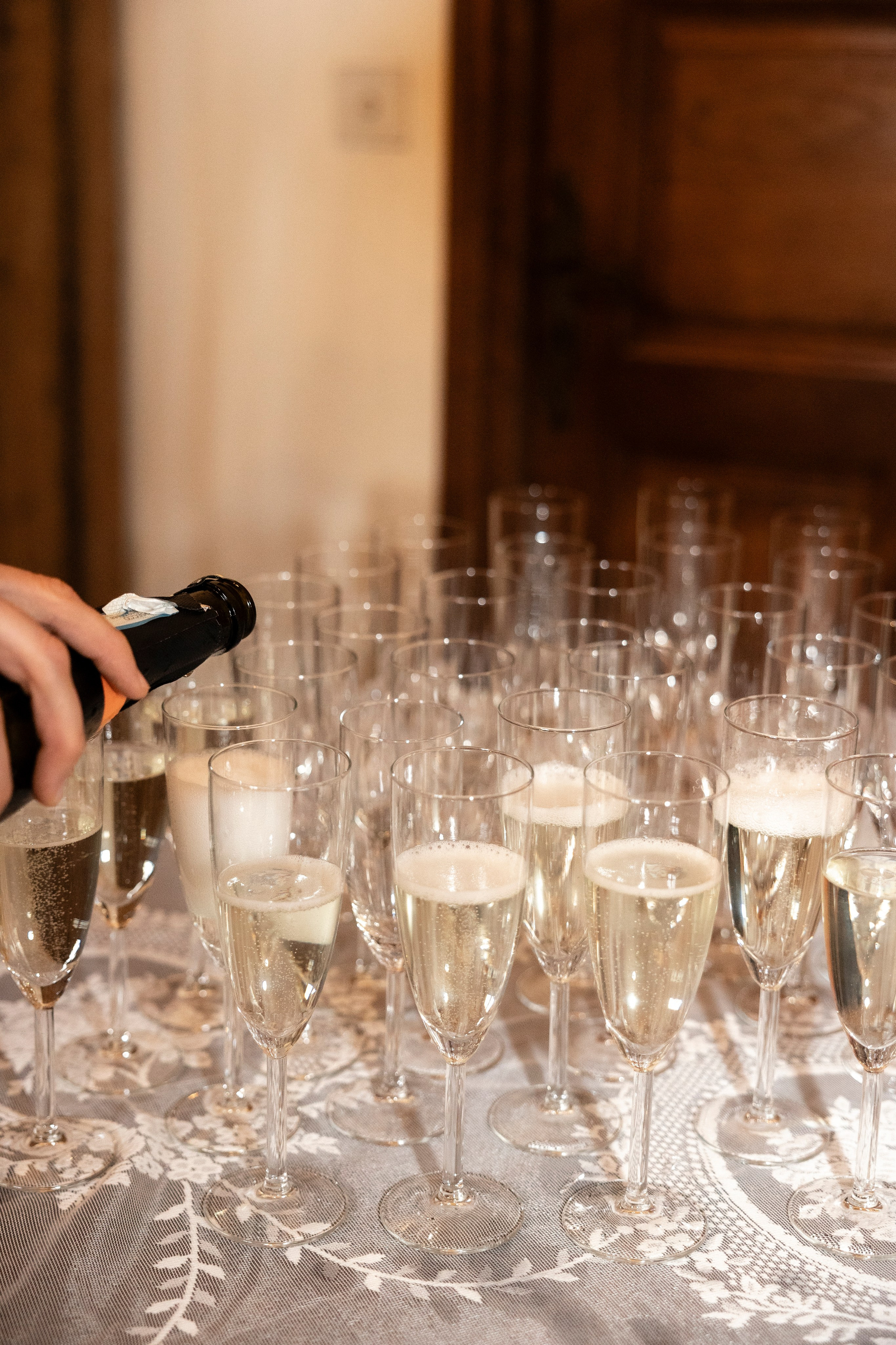 Château Wedding in Dordogne — Château Lagut | Southwest France. Eugénie Smirnova — Wedding & Elopement Photographer in Southwest France