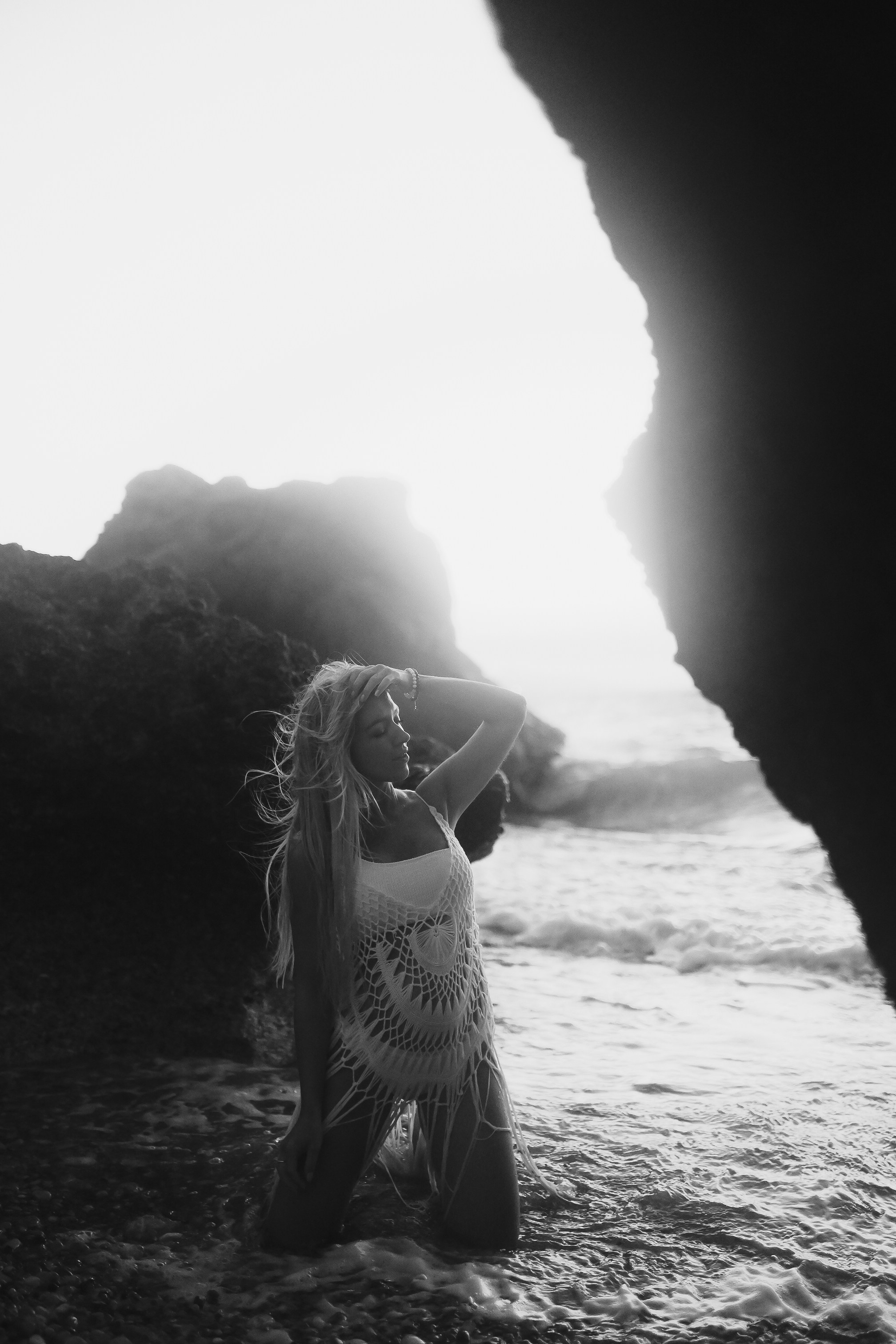 Romantic Maternity Photoshoot. WELCOME