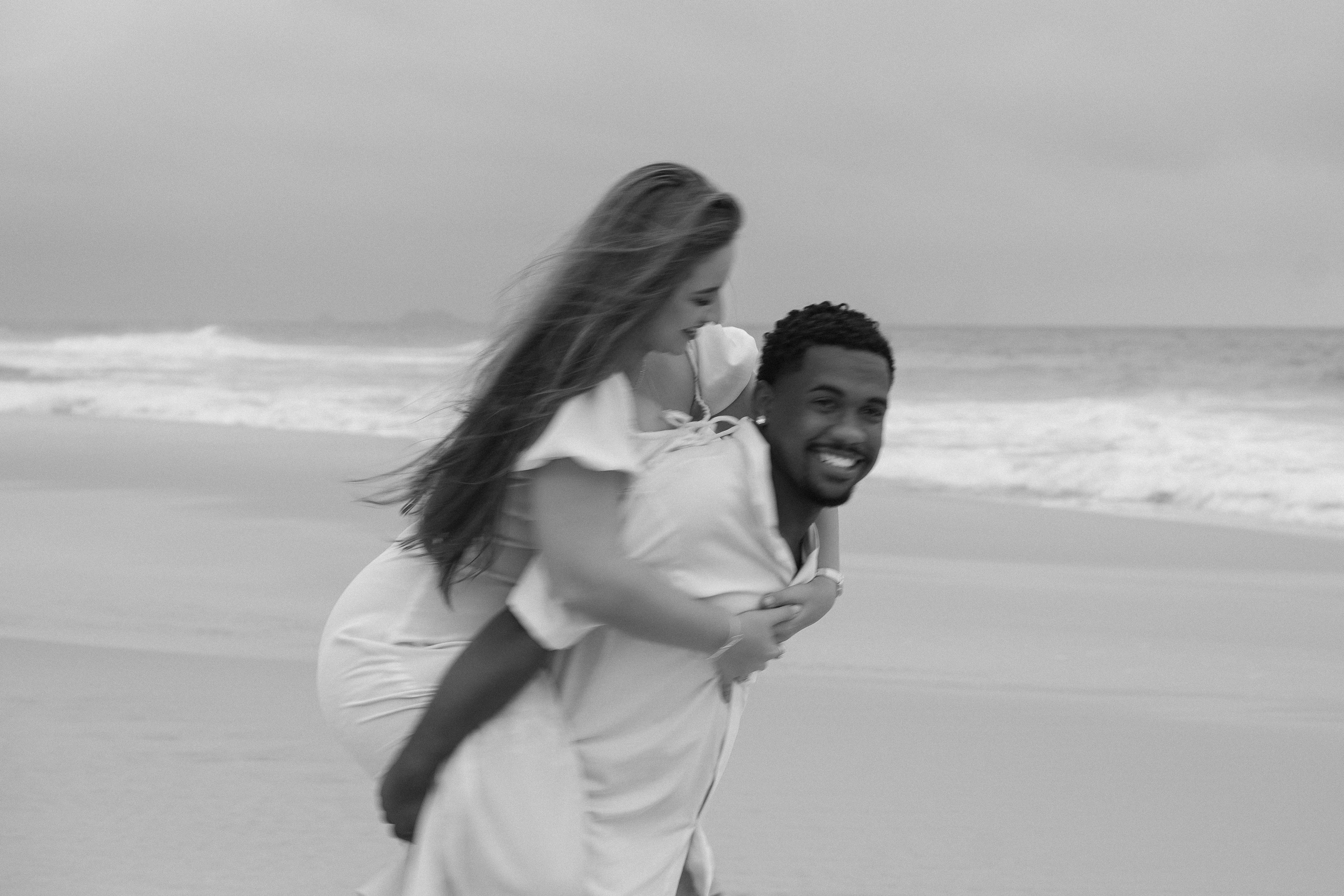 Thaís e Lenyson. Larissareisfotografa