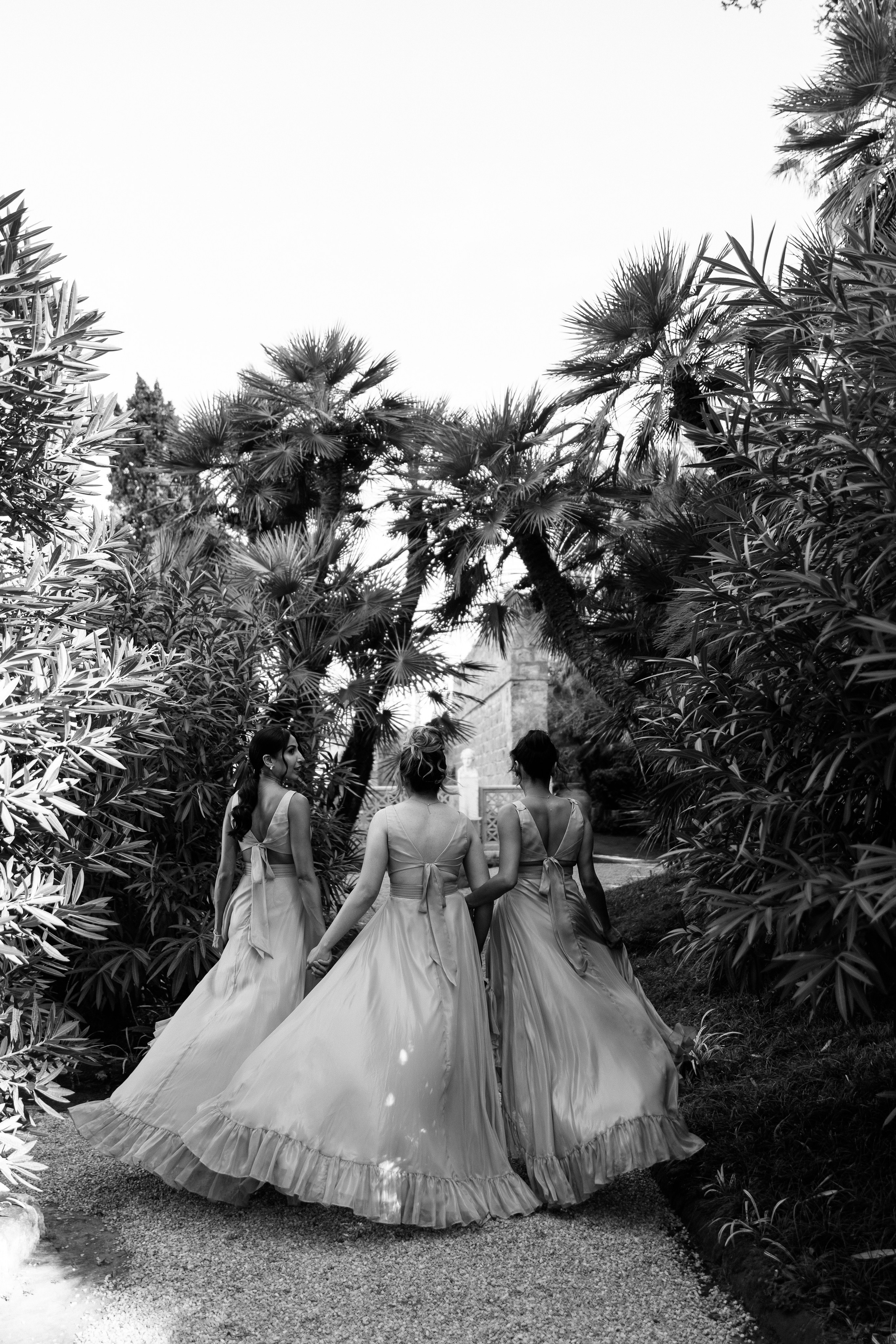 Wedding photographer Italy Rome, Tuscany, Lake Como, Sicily, Puglia. Wedding Photographer Rome Tuscany Como Sicily Puglia Amalfy Italy- Oksana Savenchuk