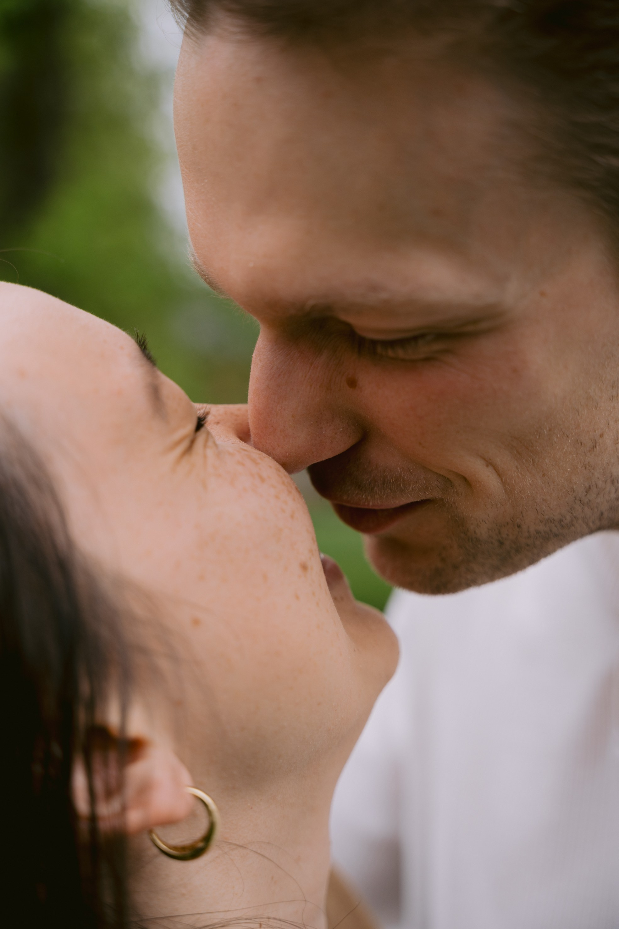 Pre Wedding Postel. Little Birdie – Jouw familie- en huwelijksfotograaf in België en daarbuiten