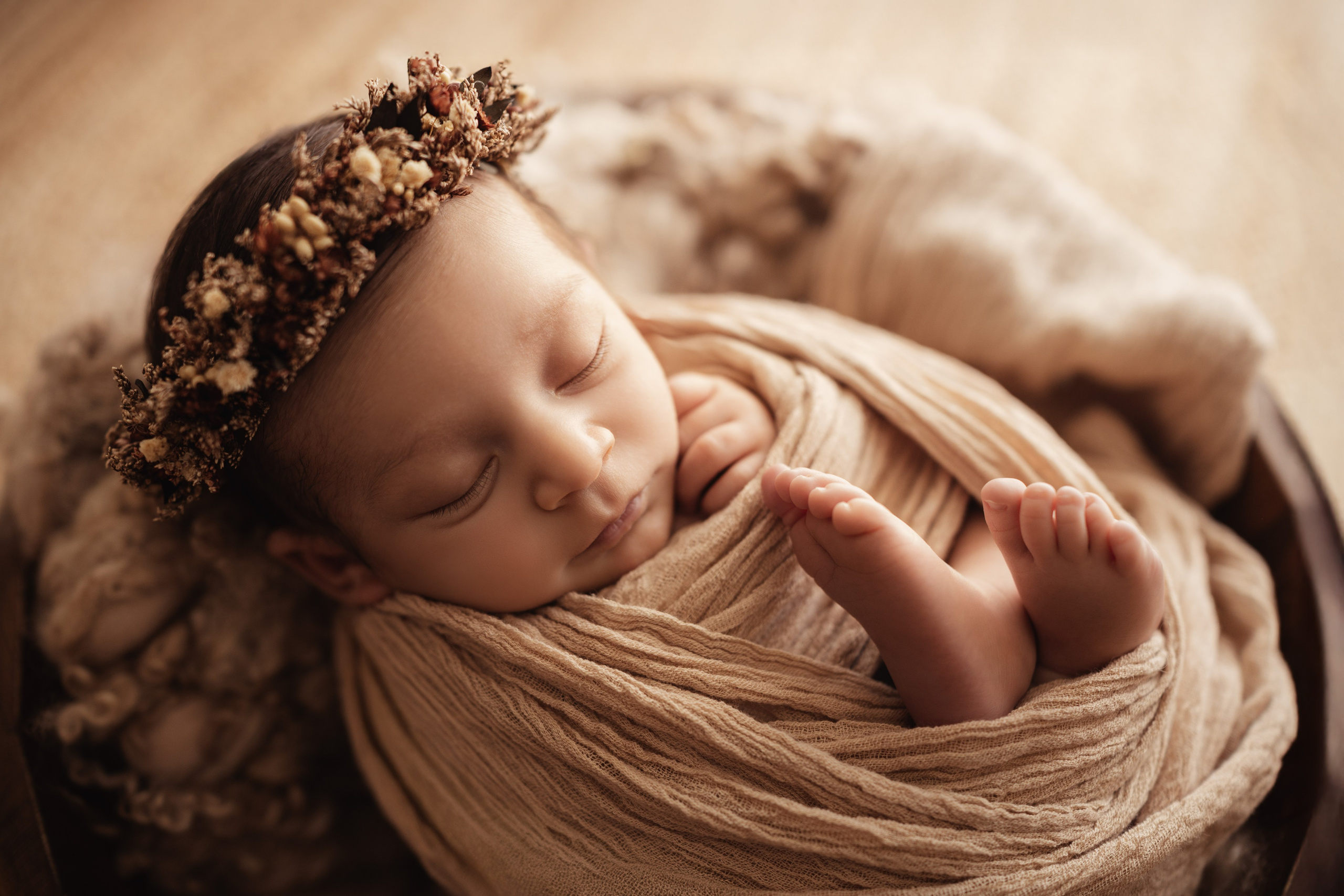 Newborn Natural. Newborn, kids, family photographer based near Zurich, Switzerland