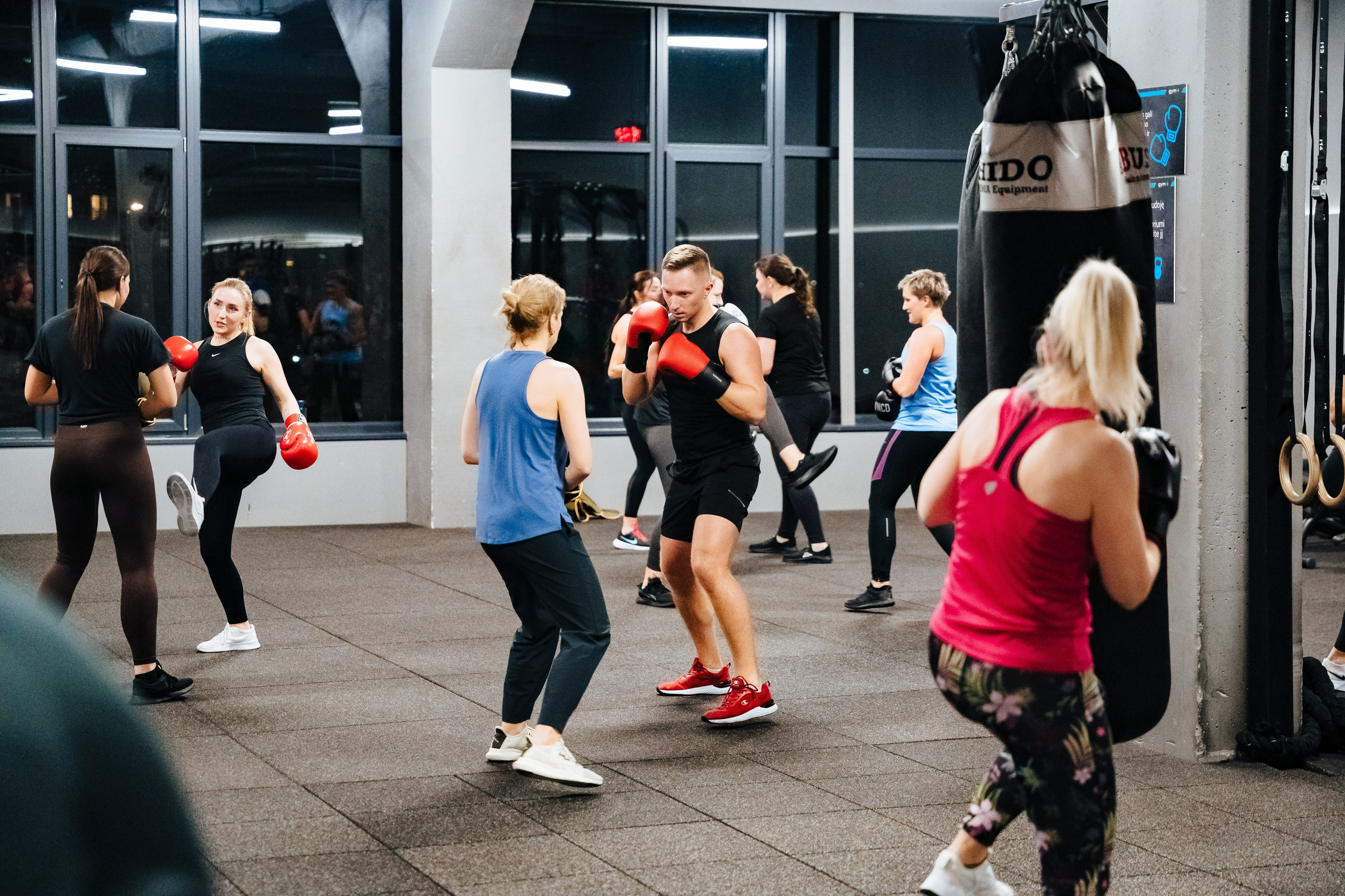 Gym+ Muay Thai. OnePIXEL