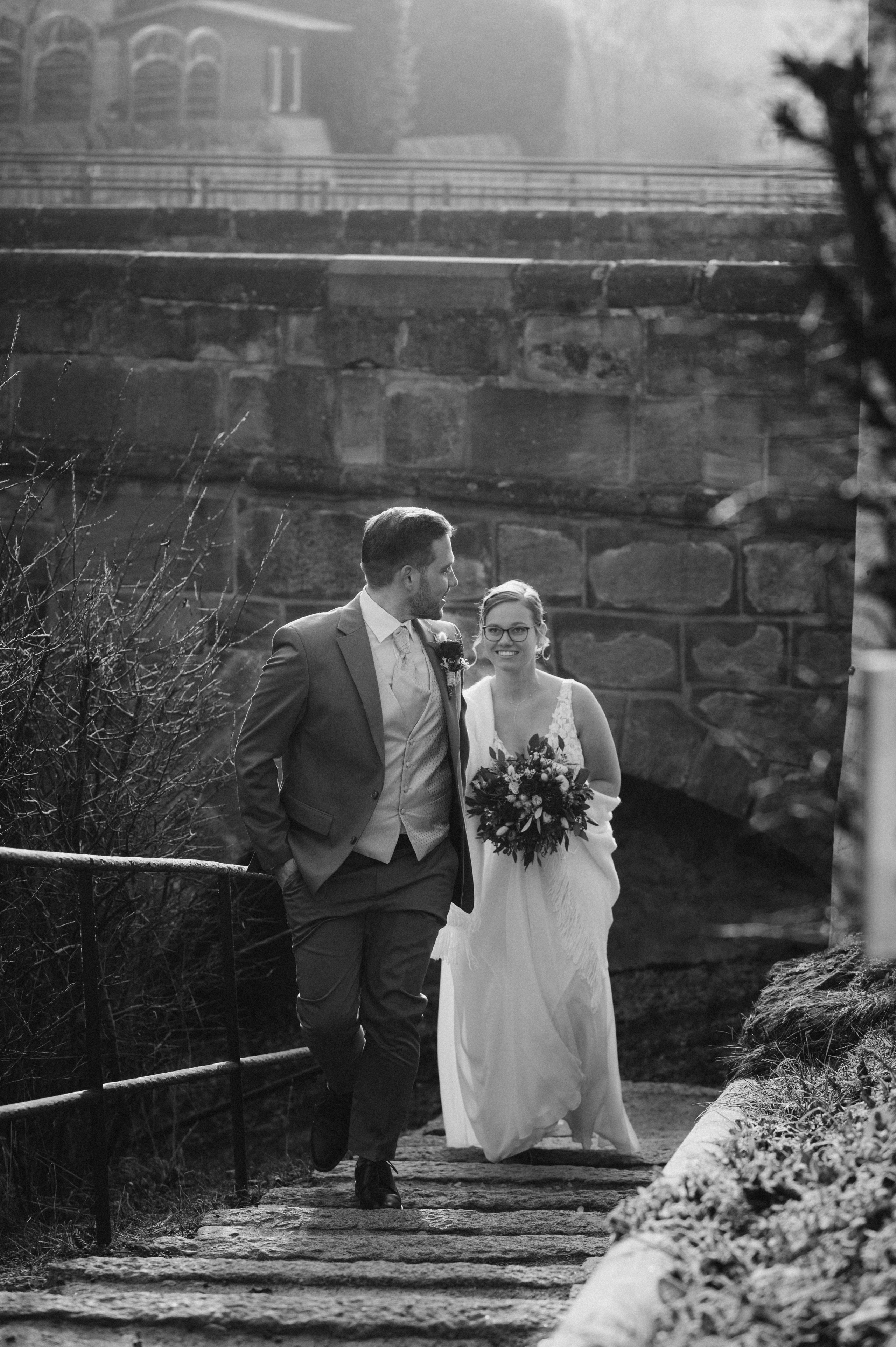 CIVIL WEDDING IN WOLFRAMS-ESCHENBACH. Photographer in Nuremberg Irina Mehnert from Ansbach