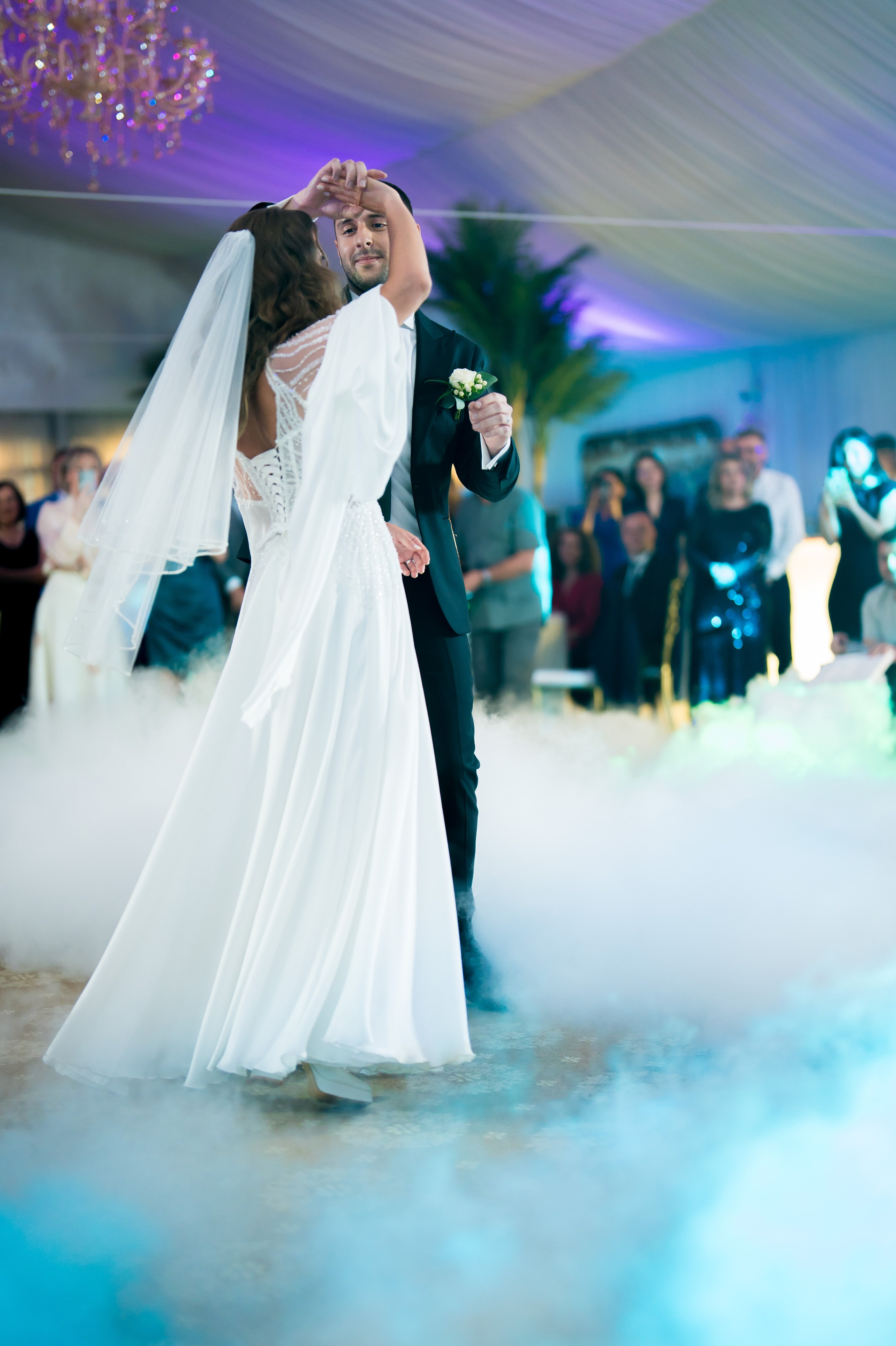 PARTY. Gabriel Florea — Fotograf nuntă București