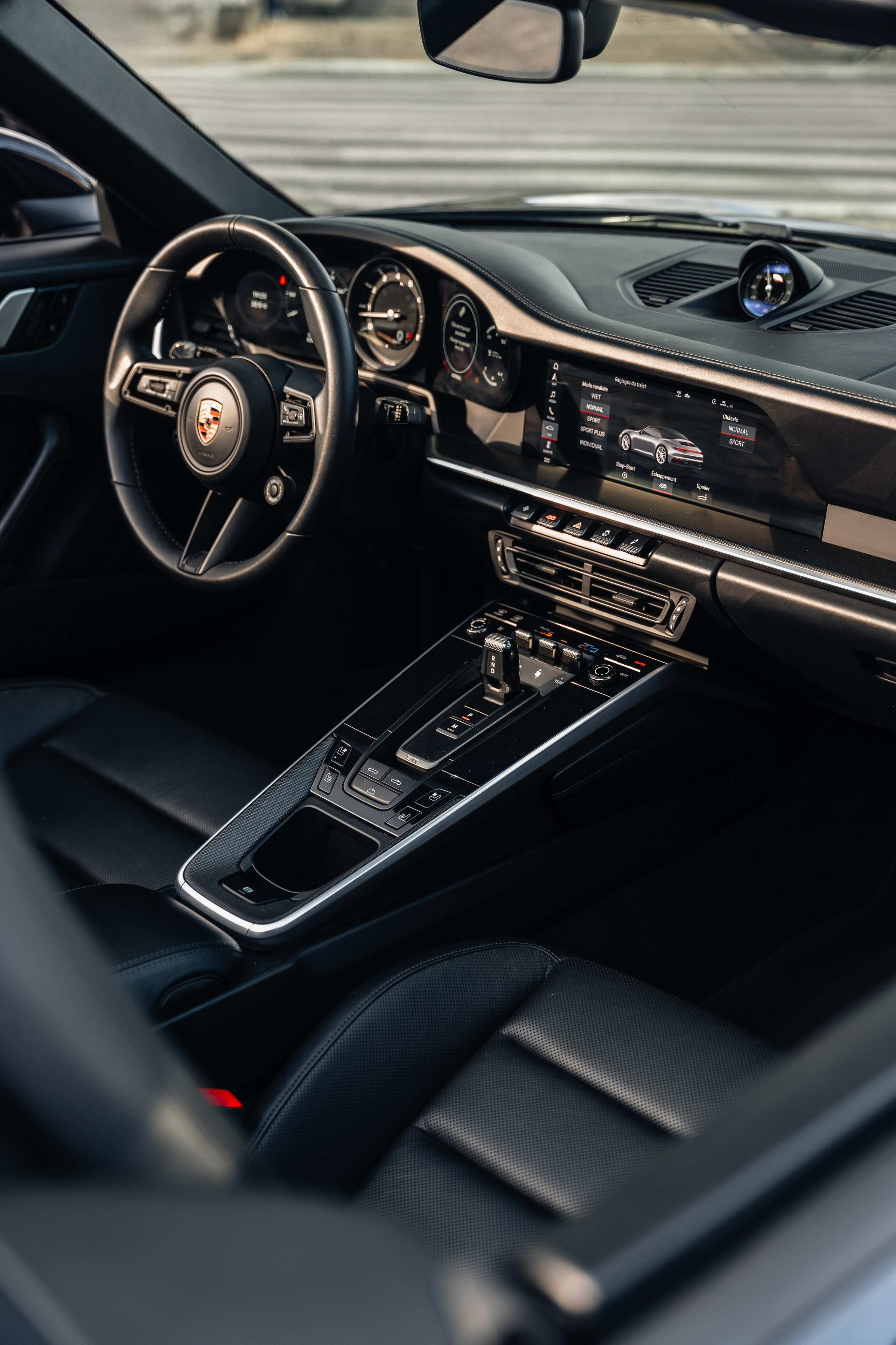 Porsche 911 Carrera 4 S Cabriolet. Photographer in Paris — Vitalii Motruk