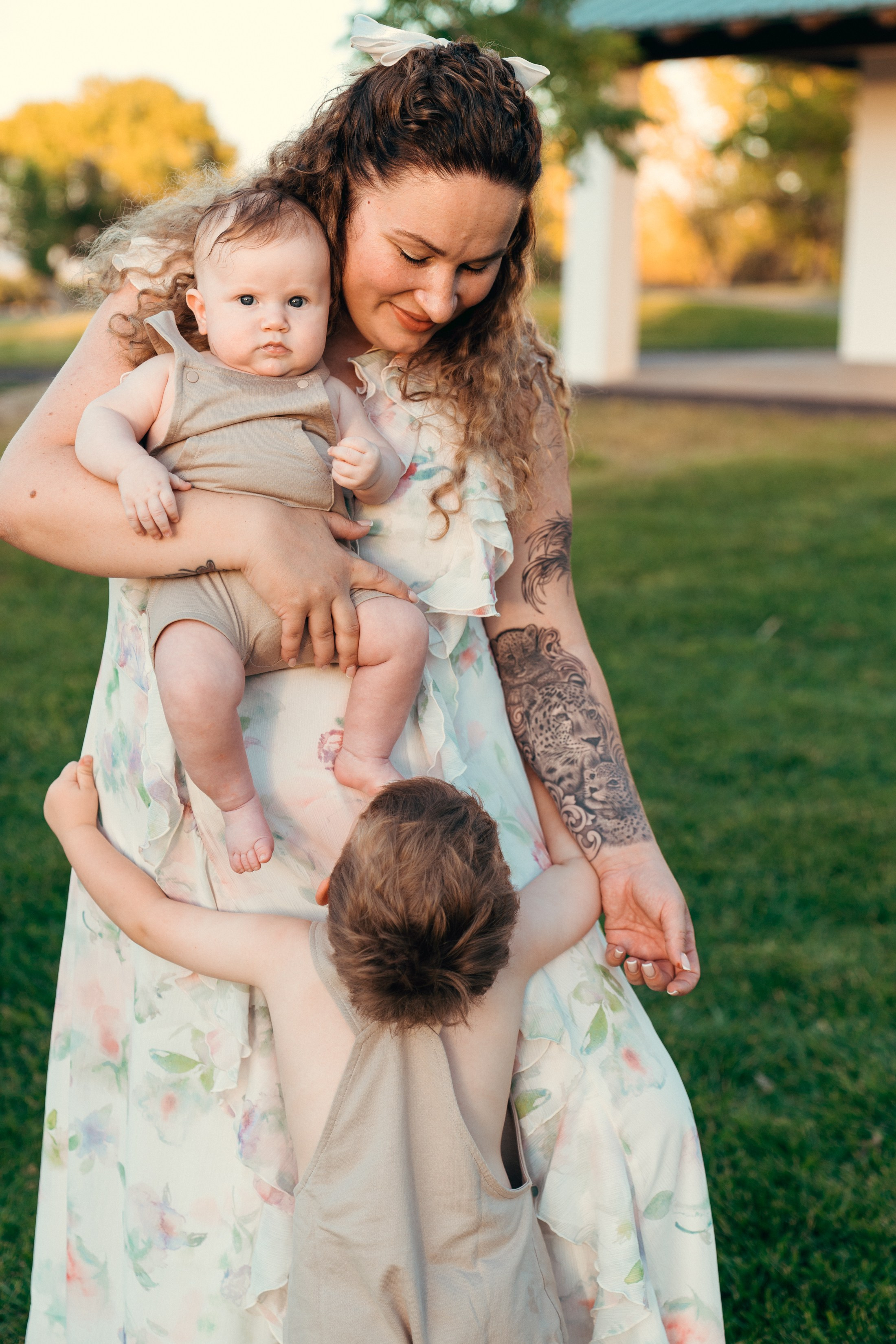 Yulya, Robert&Gordey. Wedding & elopement photographer Viktoriya Kravtsov. Las Vegas
