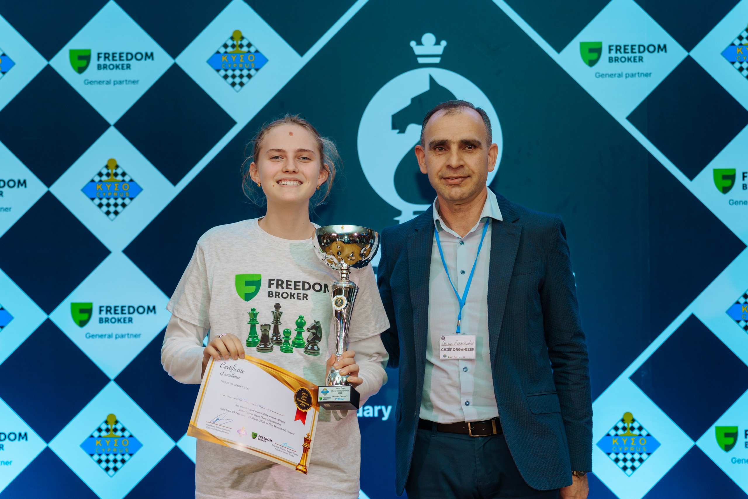 Chess. Photographer in Cyprus