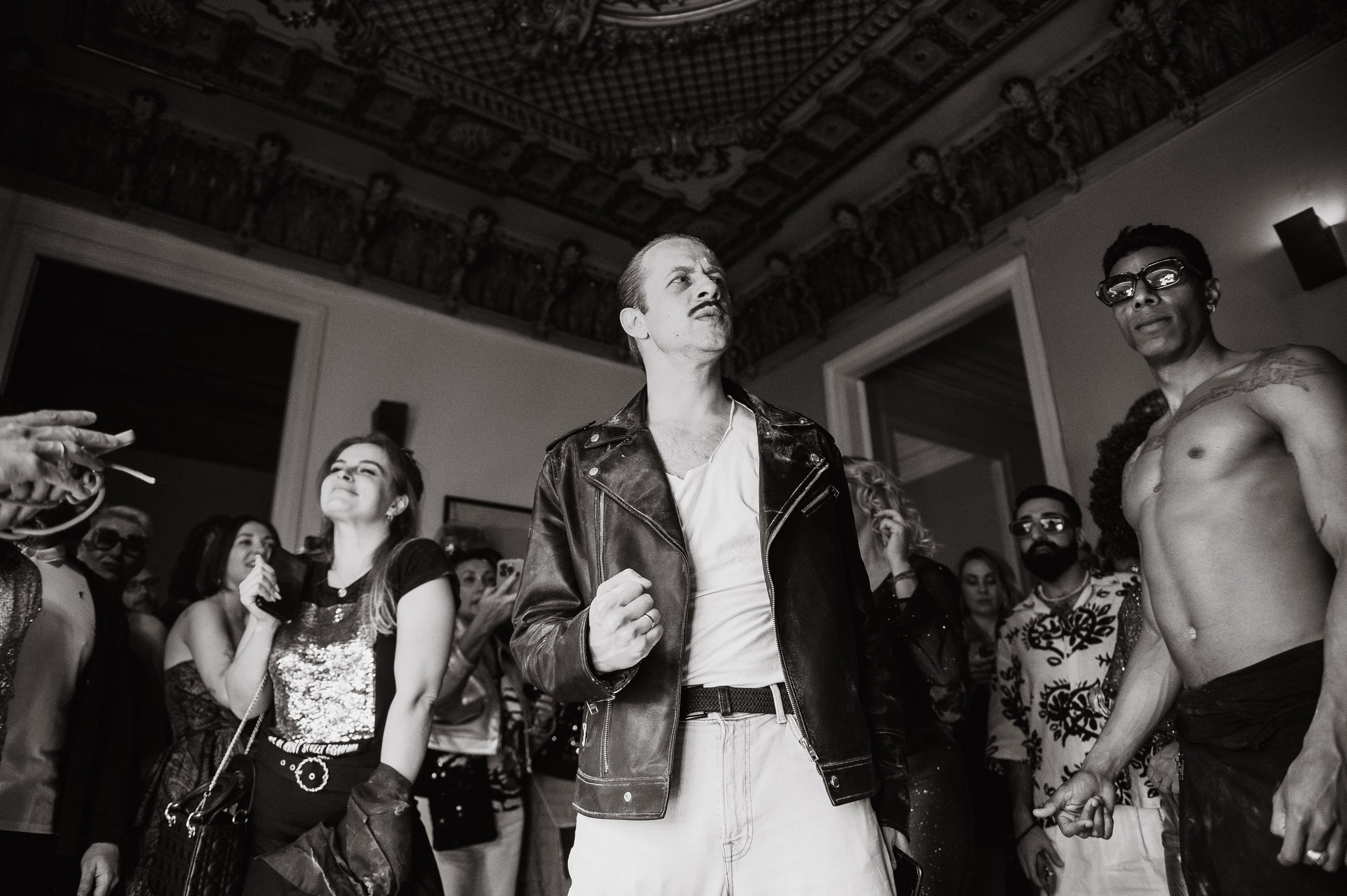 Show en estilo Studio 54 — fotografía de evento temático. Фотограф Екатерина Гасанова — фотосессии в Барселоне