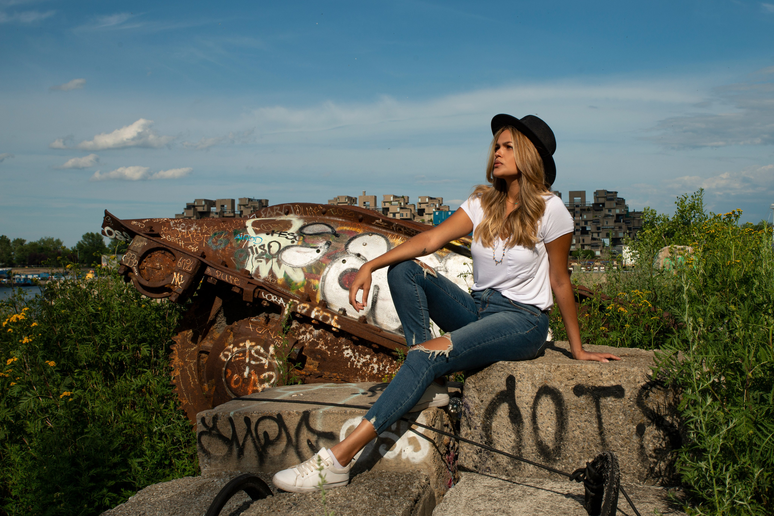 Flavia (Montreal QC). Carlos Lima Photography — Photographer in Calgary