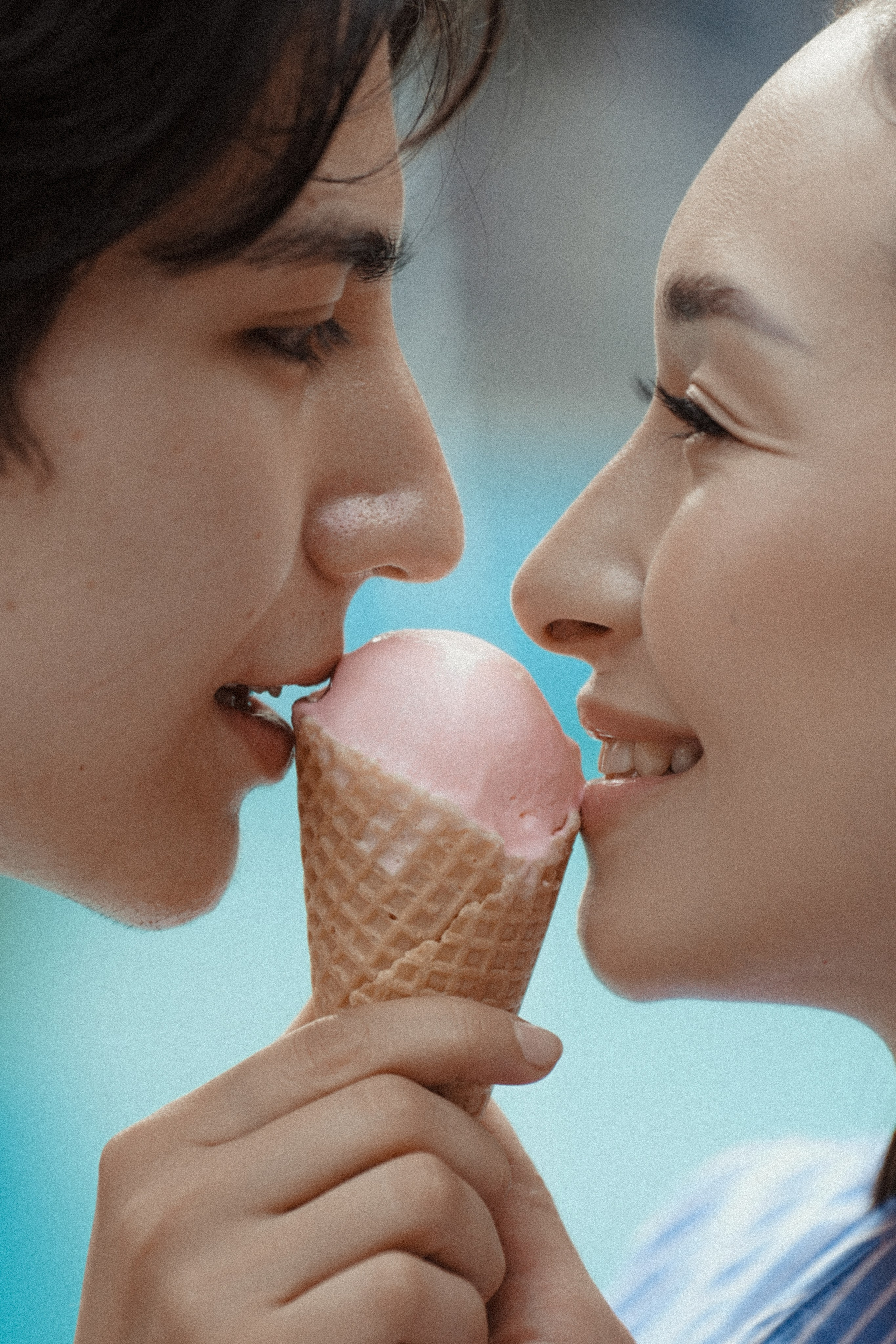 Онур & Нурай