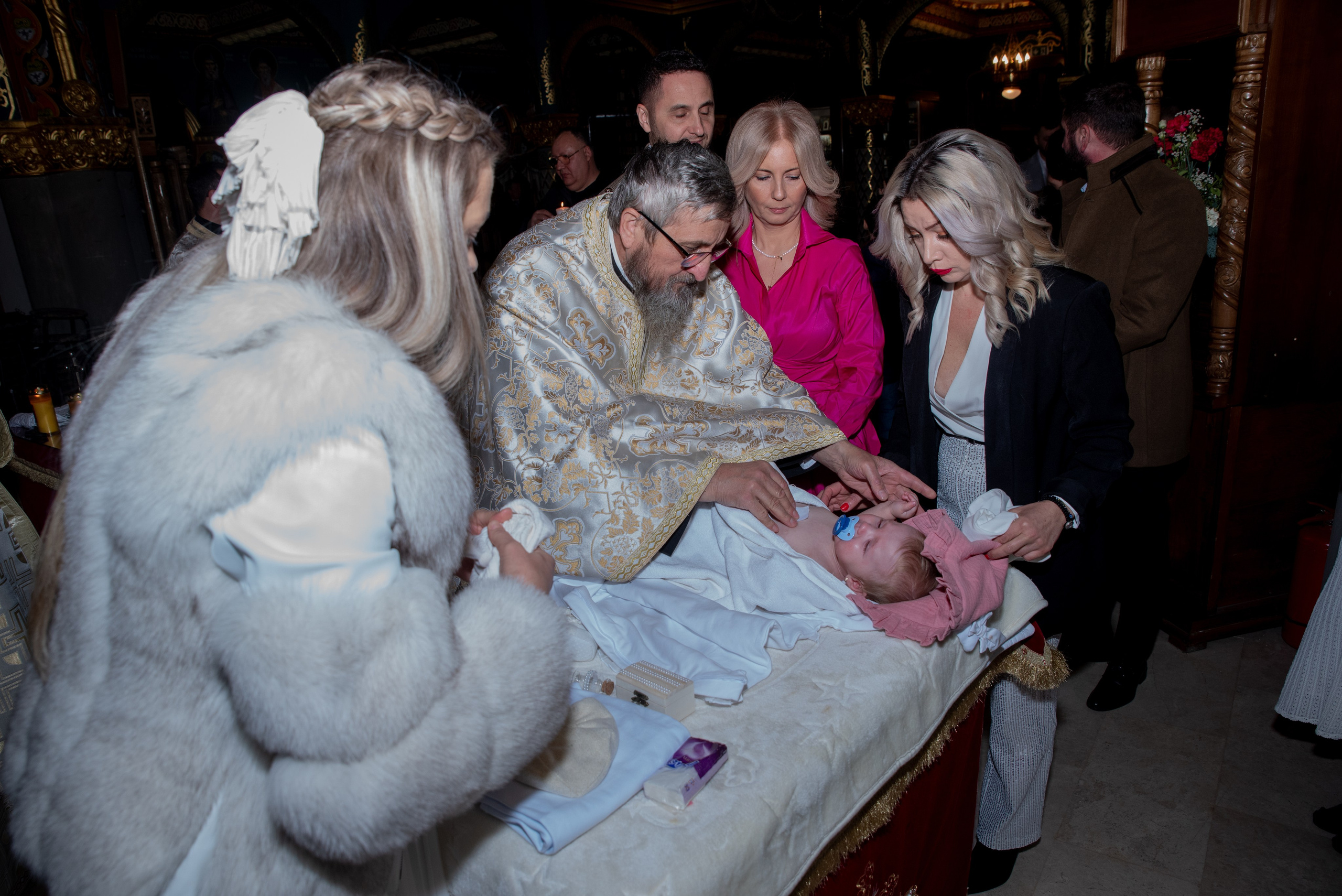 Ana Ionascu. Neagoe Studio — Fotograf Nuntă & Evenimente