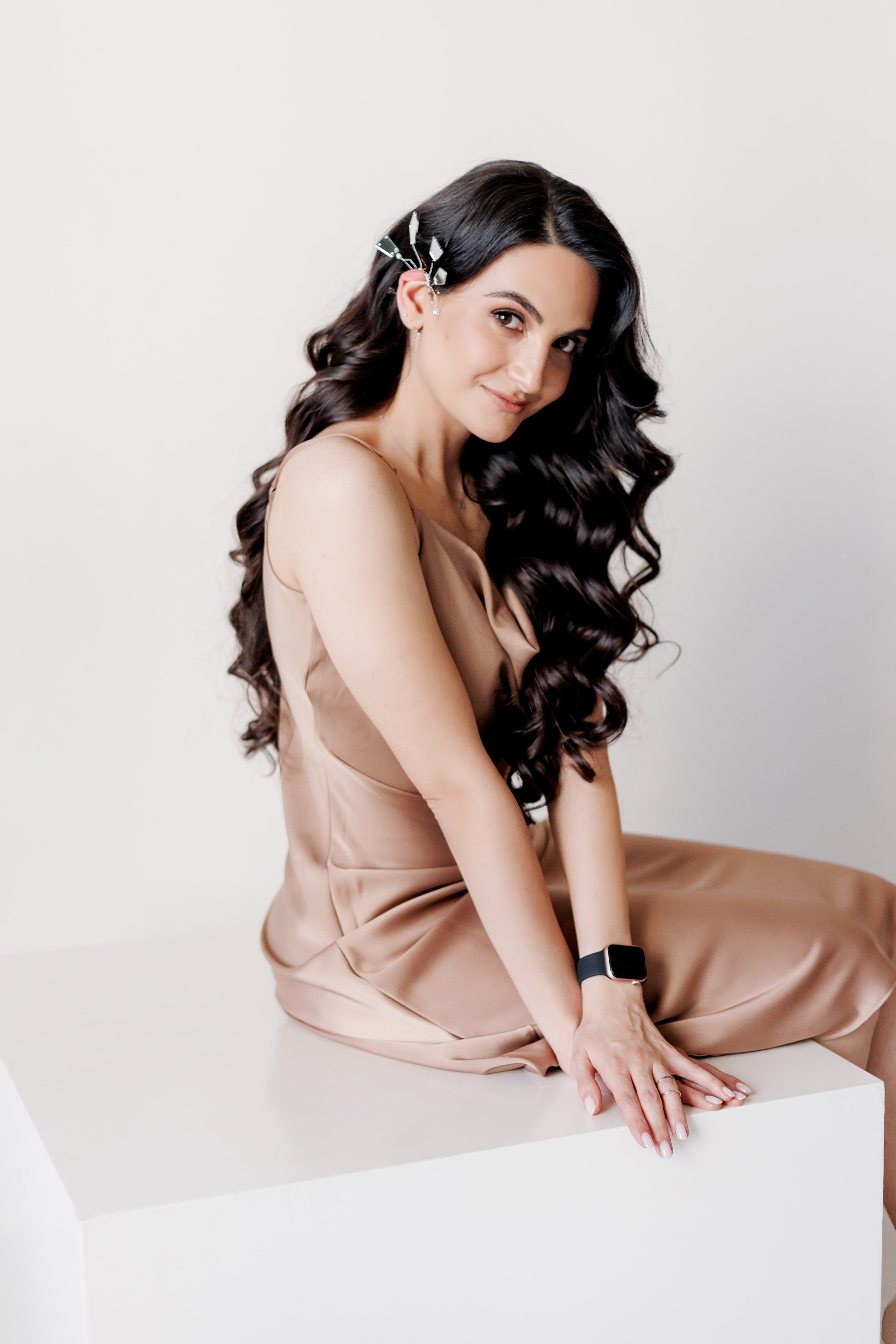 Gretta. Wedding and Family Photograph