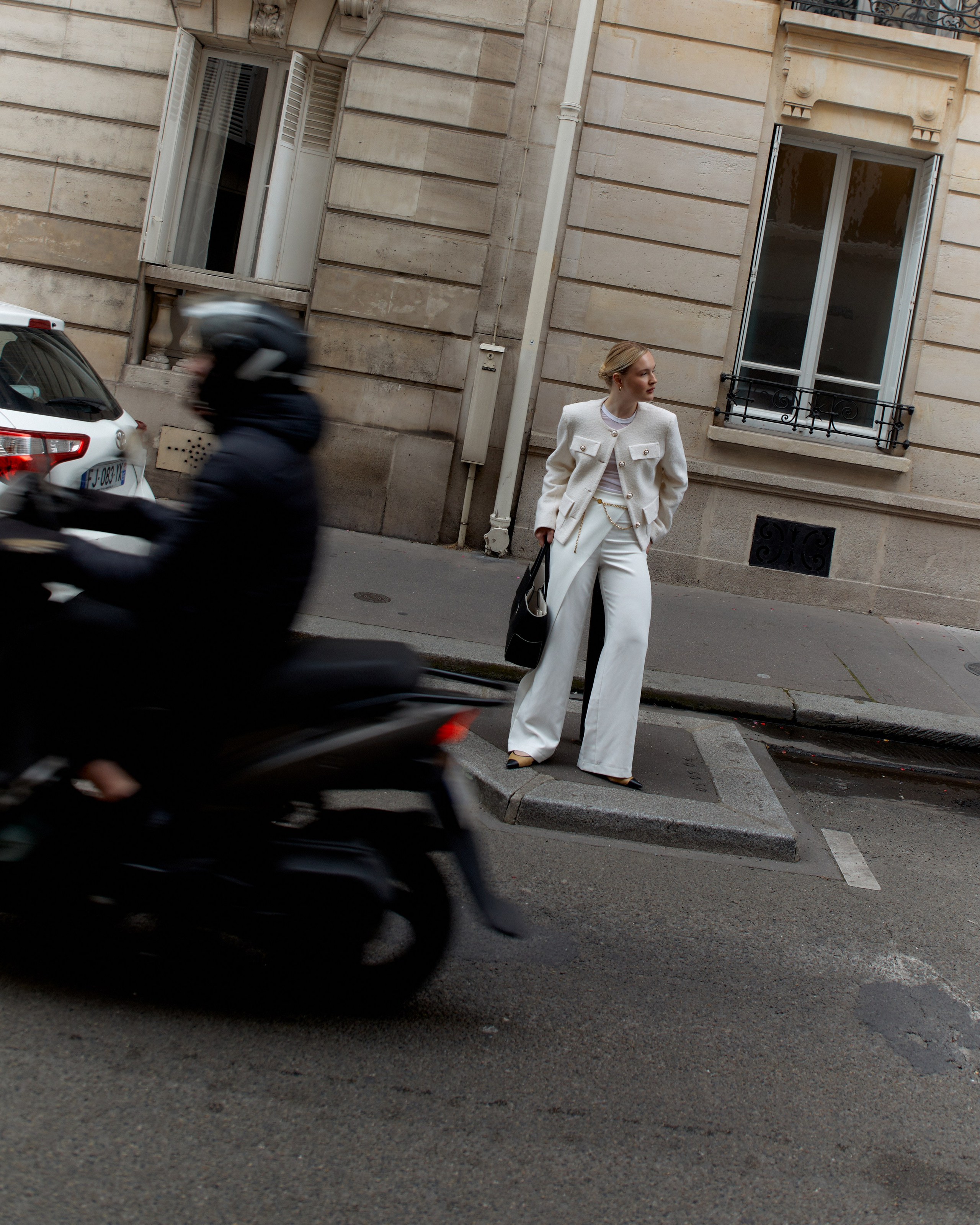 Maria. Photographer in Paris