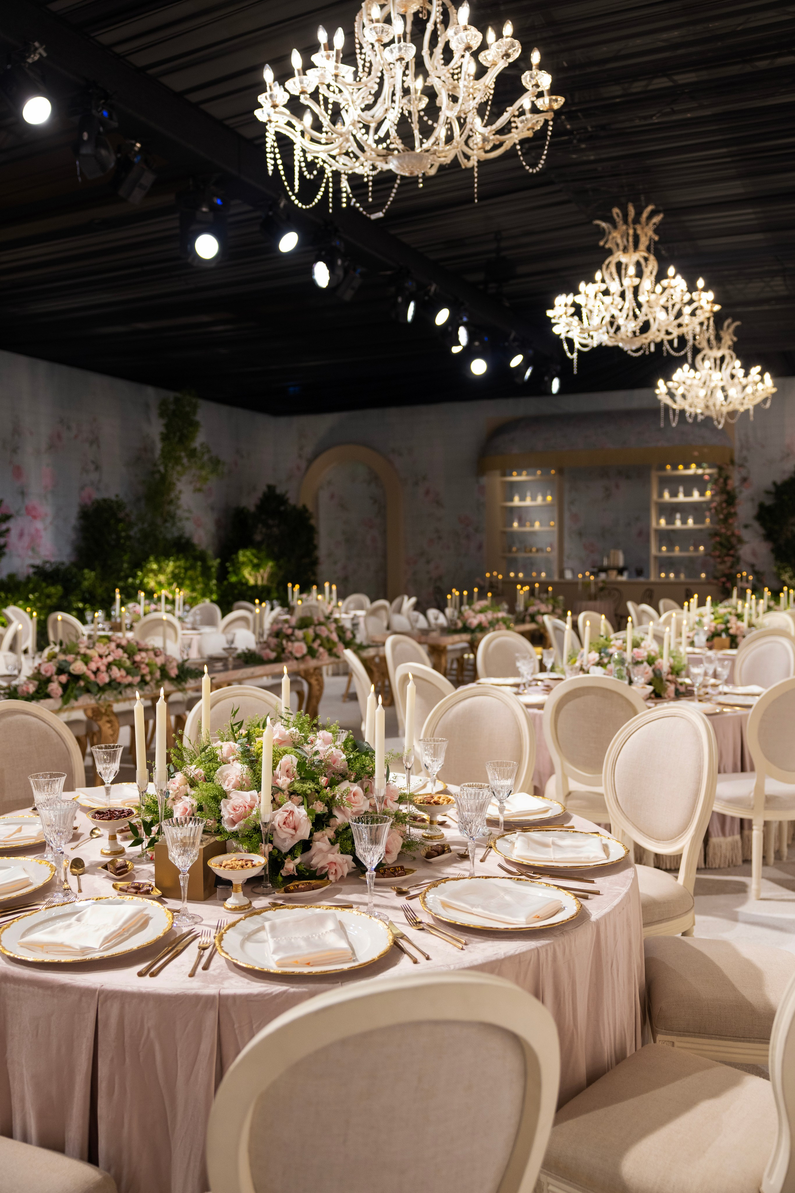 Weddings. InHype Studio