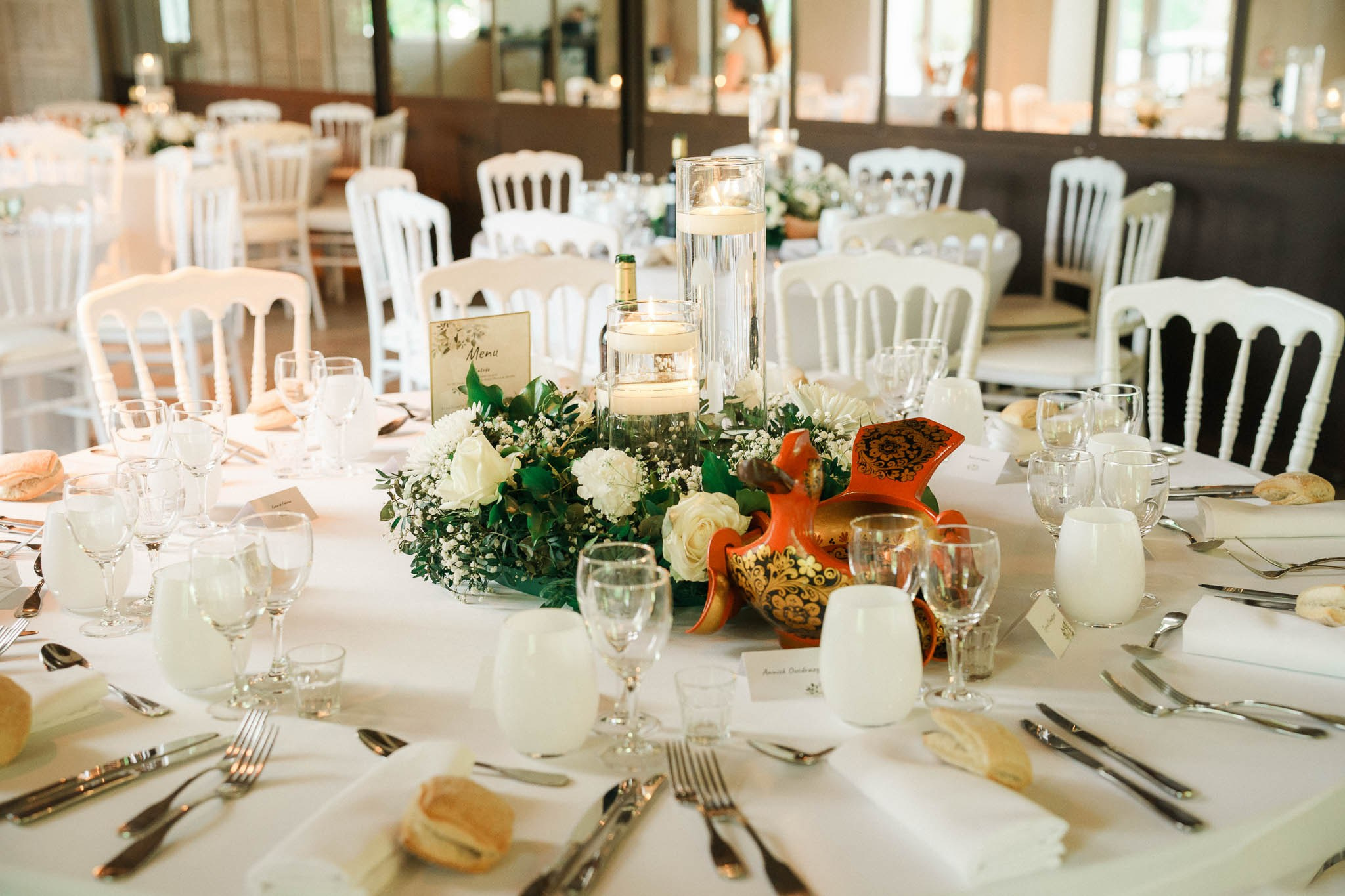 K& F, destination wedding photographer in L’Orangerie de l’Orée du Bois, France