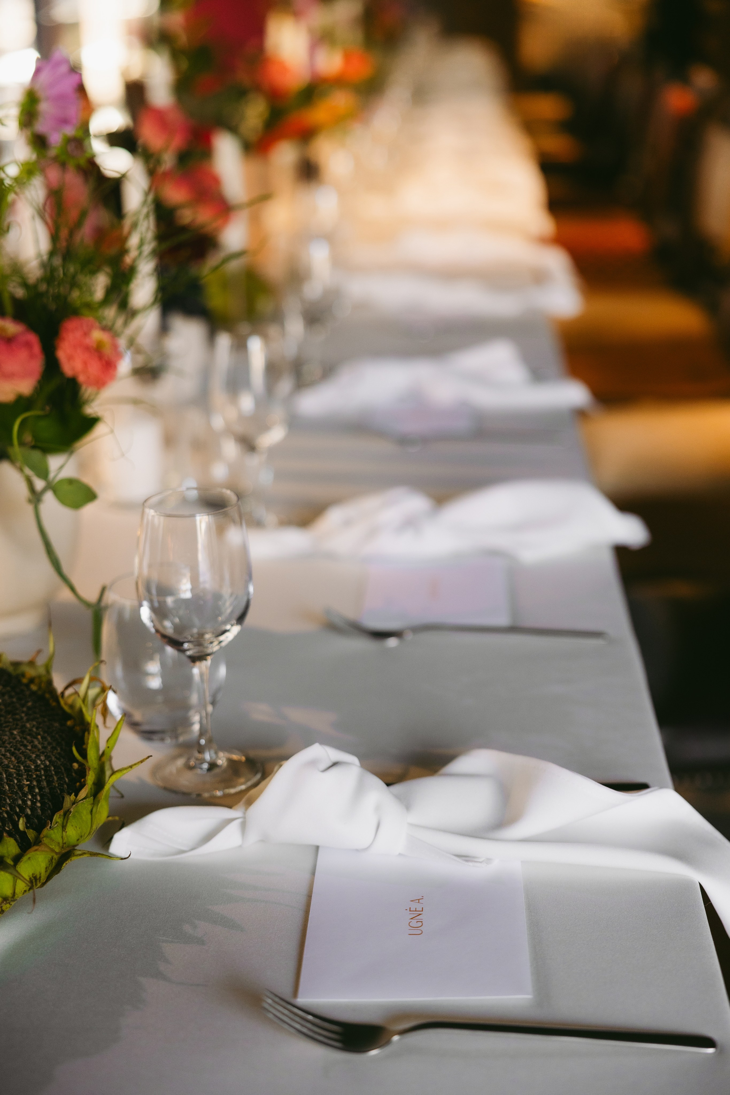 Miglė ir Mindaugas | 2024 | MIESTO VESTUVĖS. Vestuvių ir šeimų fotografė Lena Bondarenko / belove photo